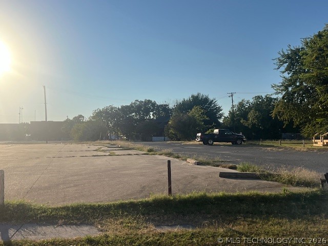27 W Broadway Ardmore OK 73401