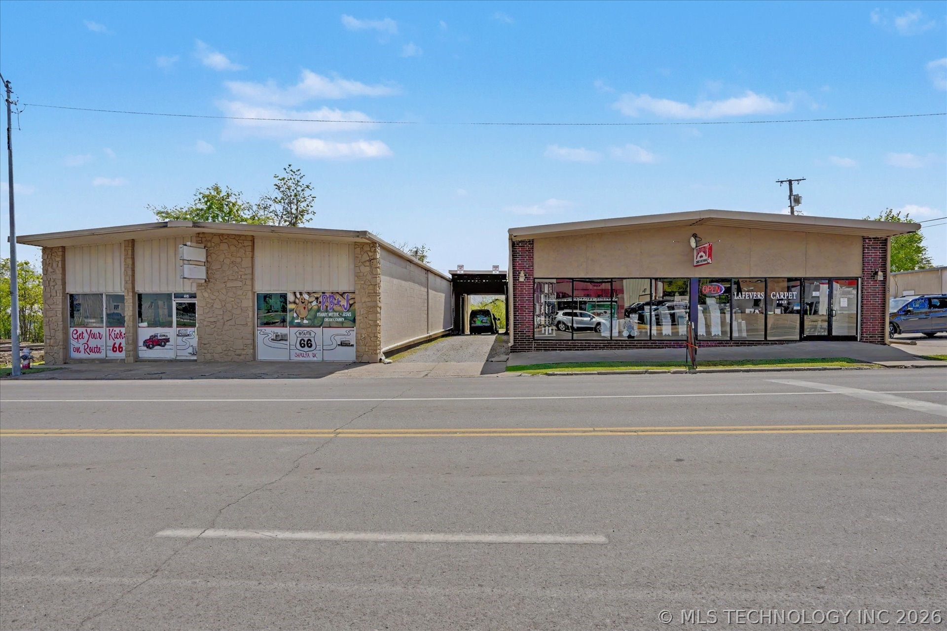 614 E Dewey Street Sapulpa OK 74066