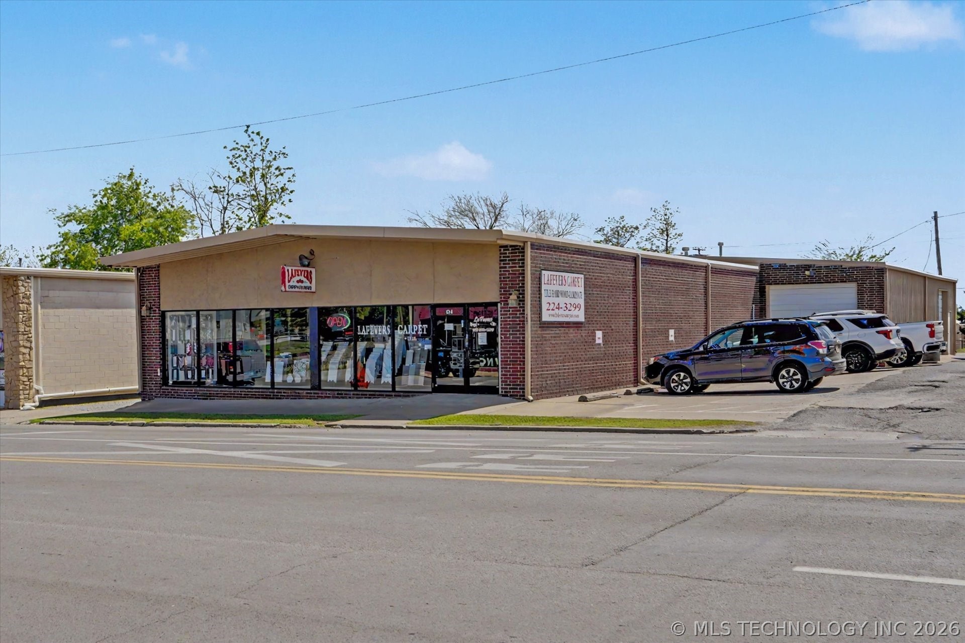 614 E Dewey Street Sapulpa OK 74066