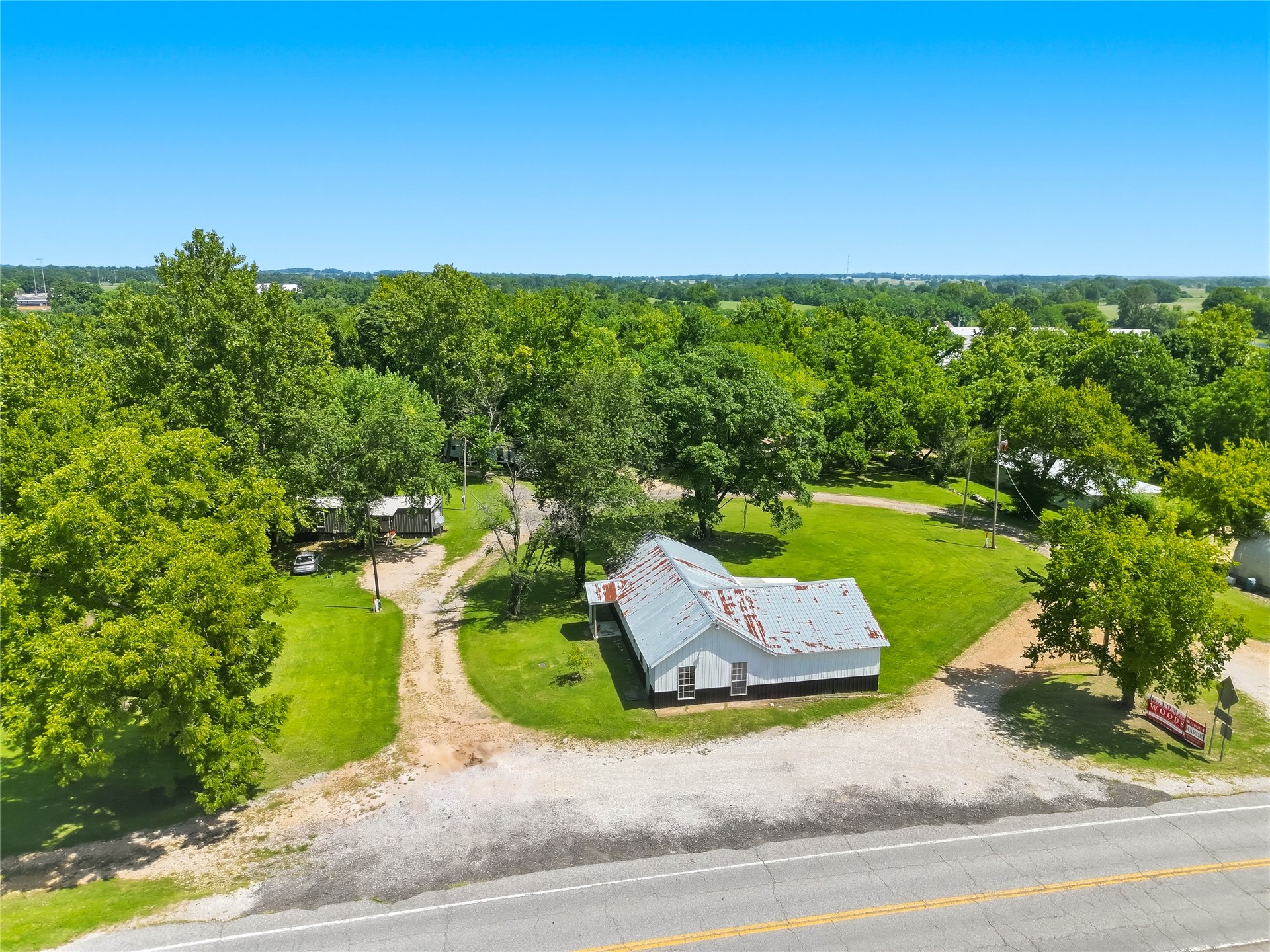 320 W Tulsa Avenue Kansas OK 74347