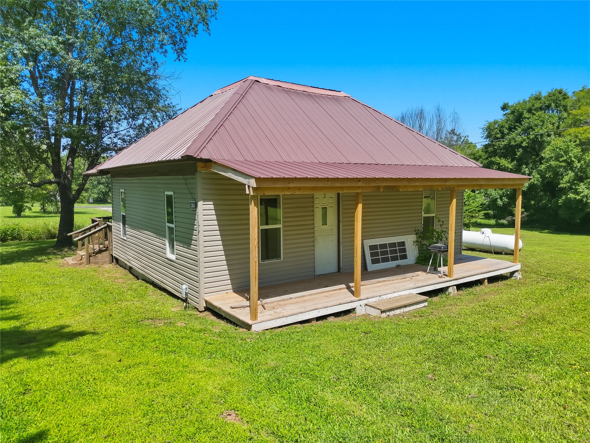 320 W Tulsa Avenue Kansas OK 74347