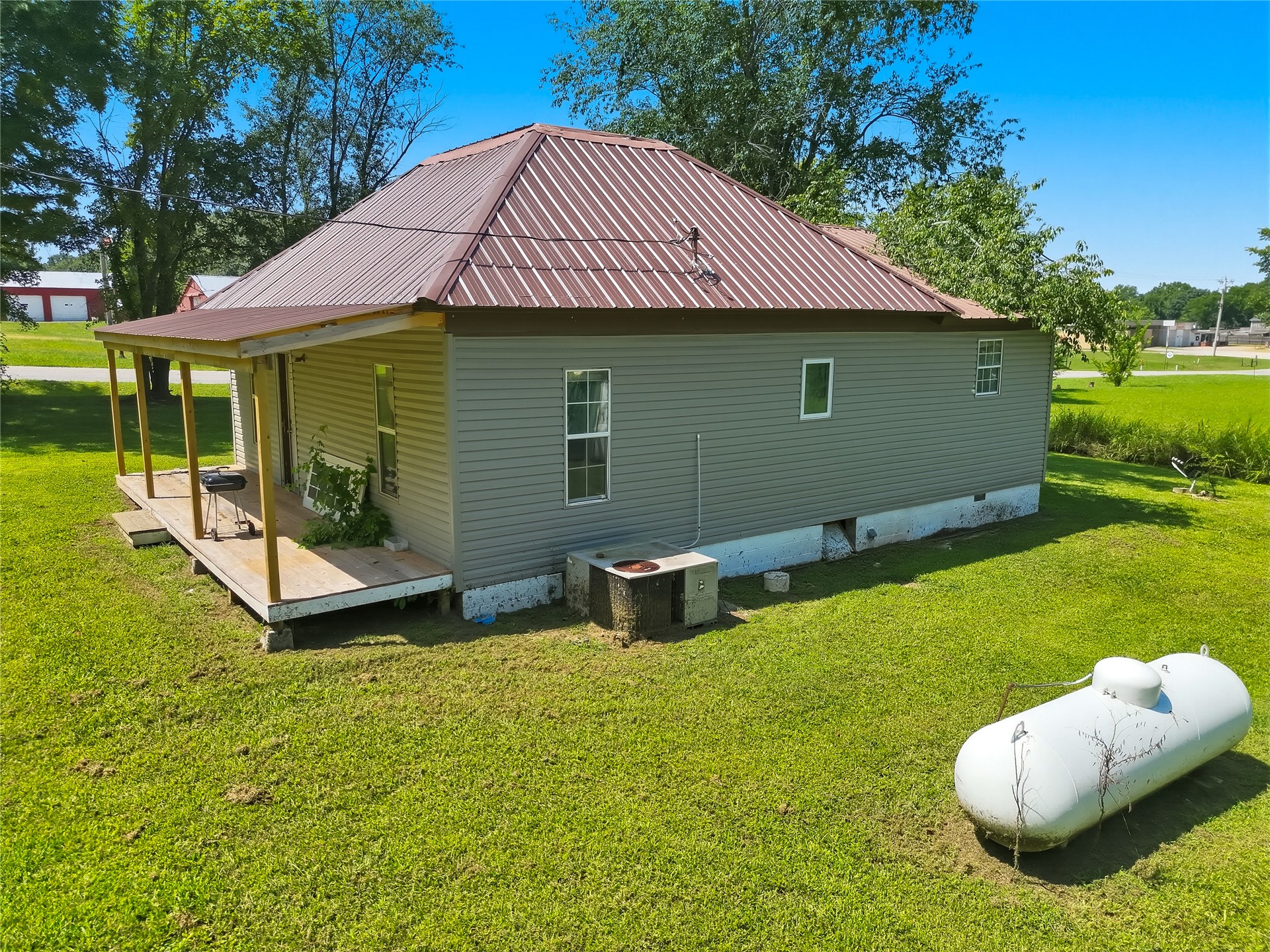 320 W Tulsa Avenue Kansas OK 74347