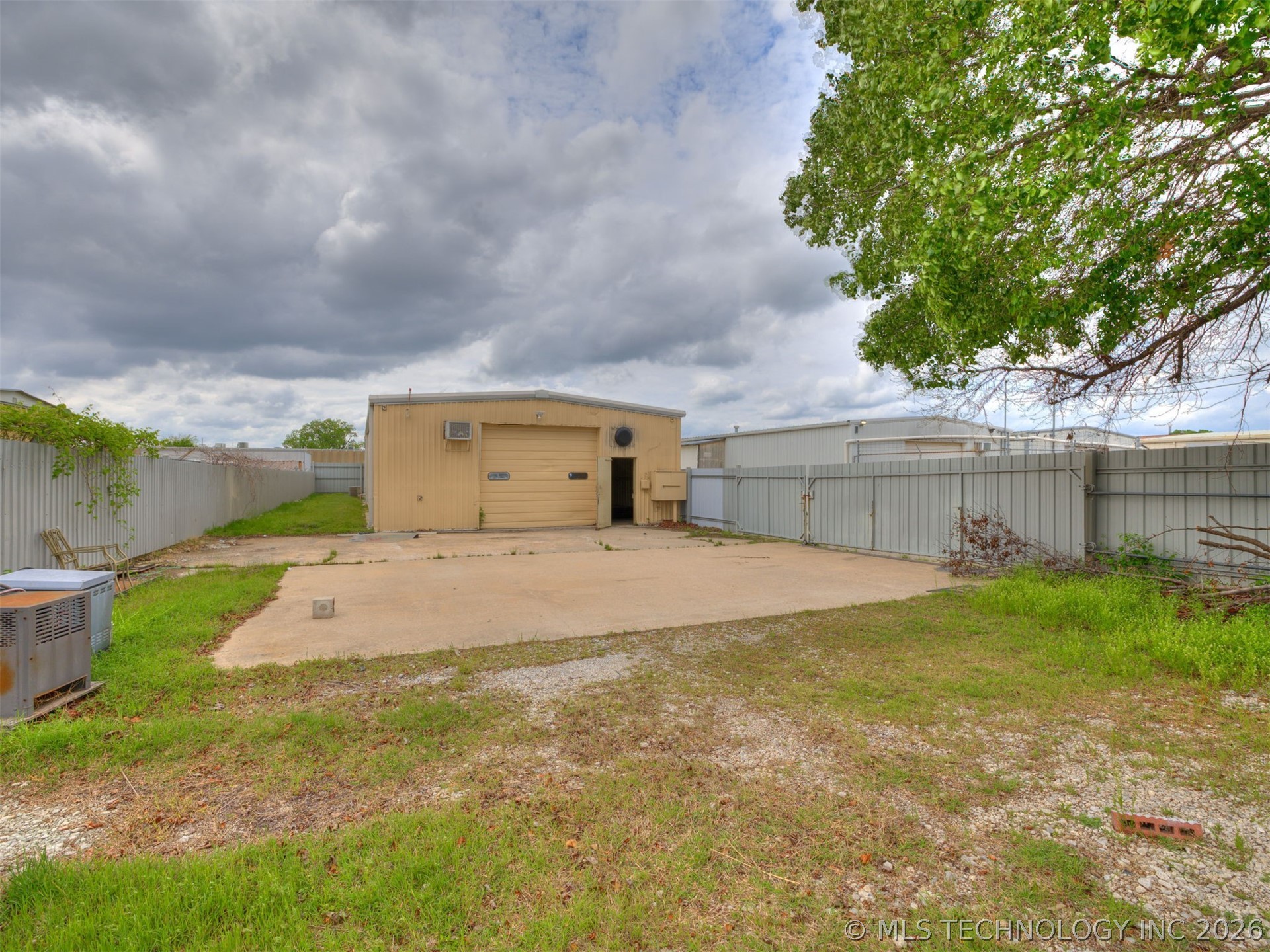 1835 N 105th East Eastavenue Tulsa OK 74116