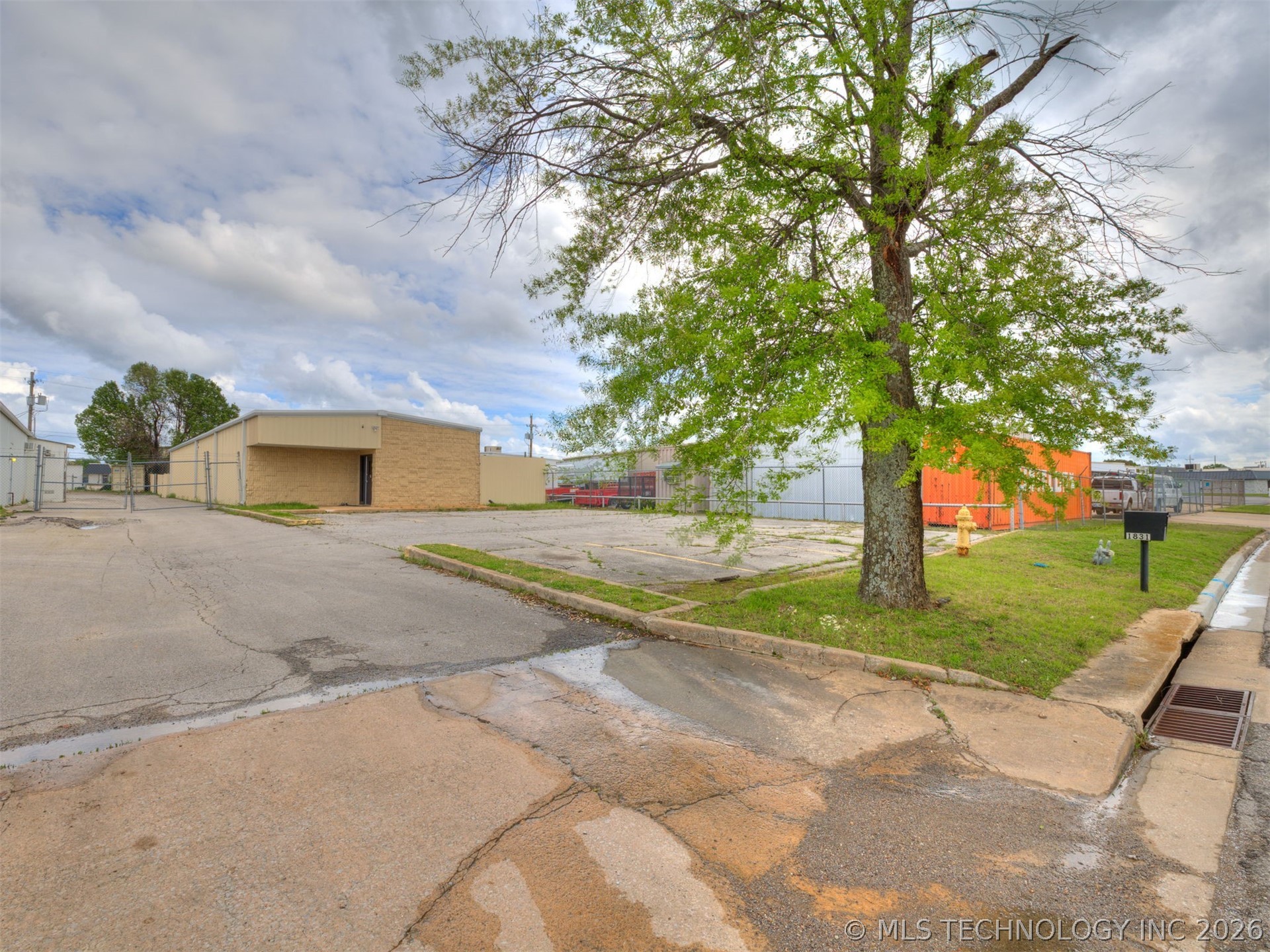 1835 N 105th East Eastavenue Tulsa OK 74116