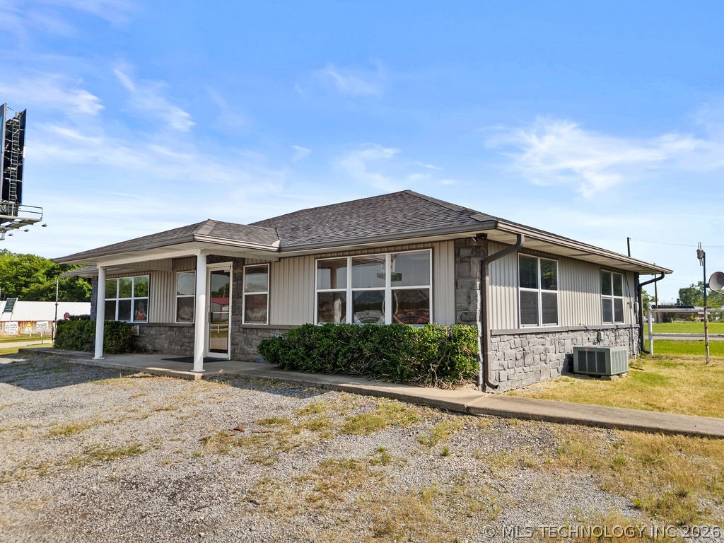 205 N Jefferson Atoka OK 74525
