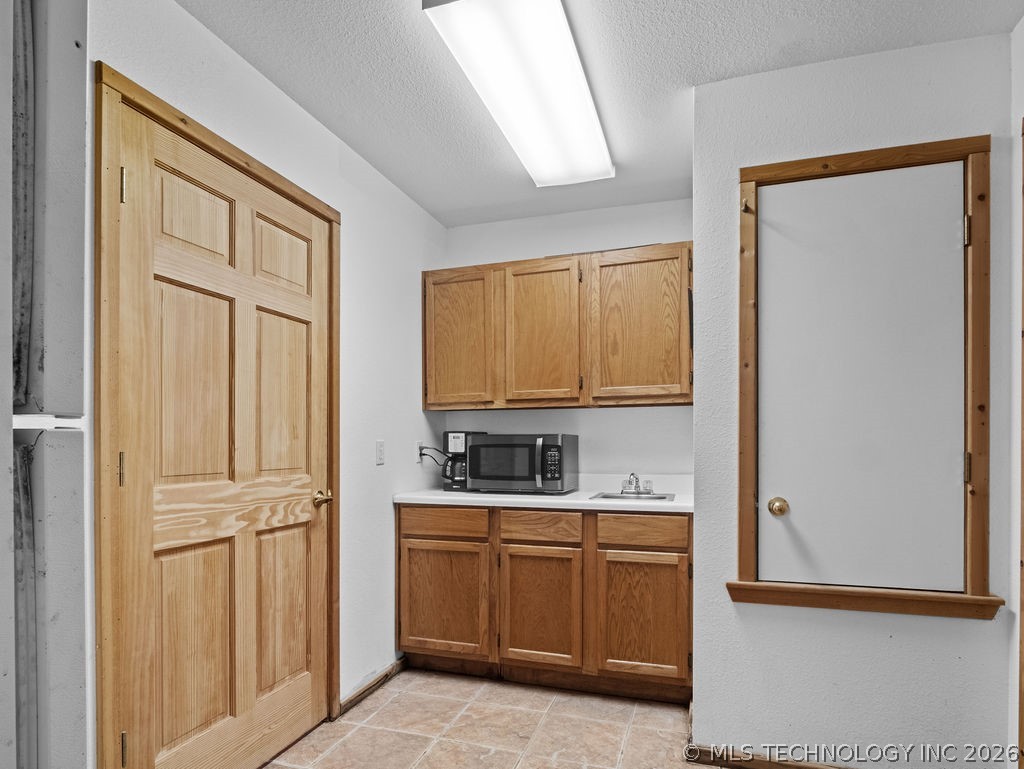 205 N Jefferson Atoka OK 74525