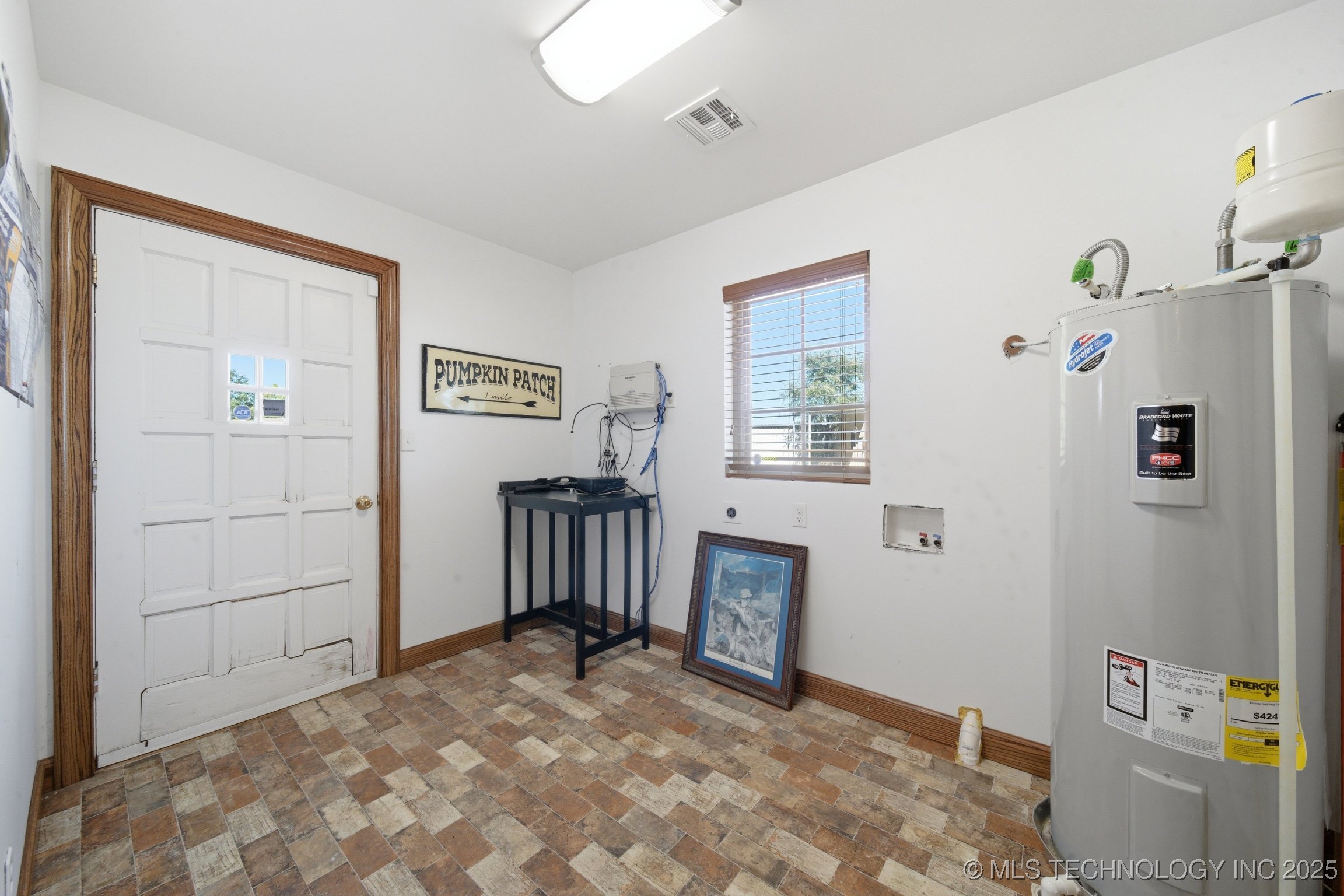 601 S Cherokee Street Catoosa OK 74015