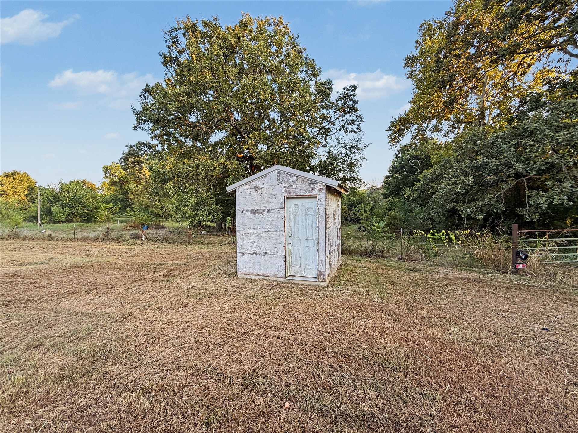 18098 N Vaughn Road Hulbert OK 74441