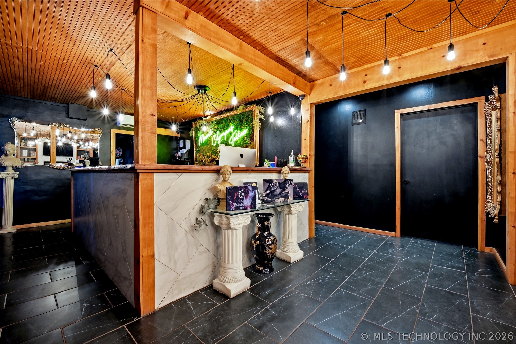 1402 S Commerce Street Ardmore OK 73401