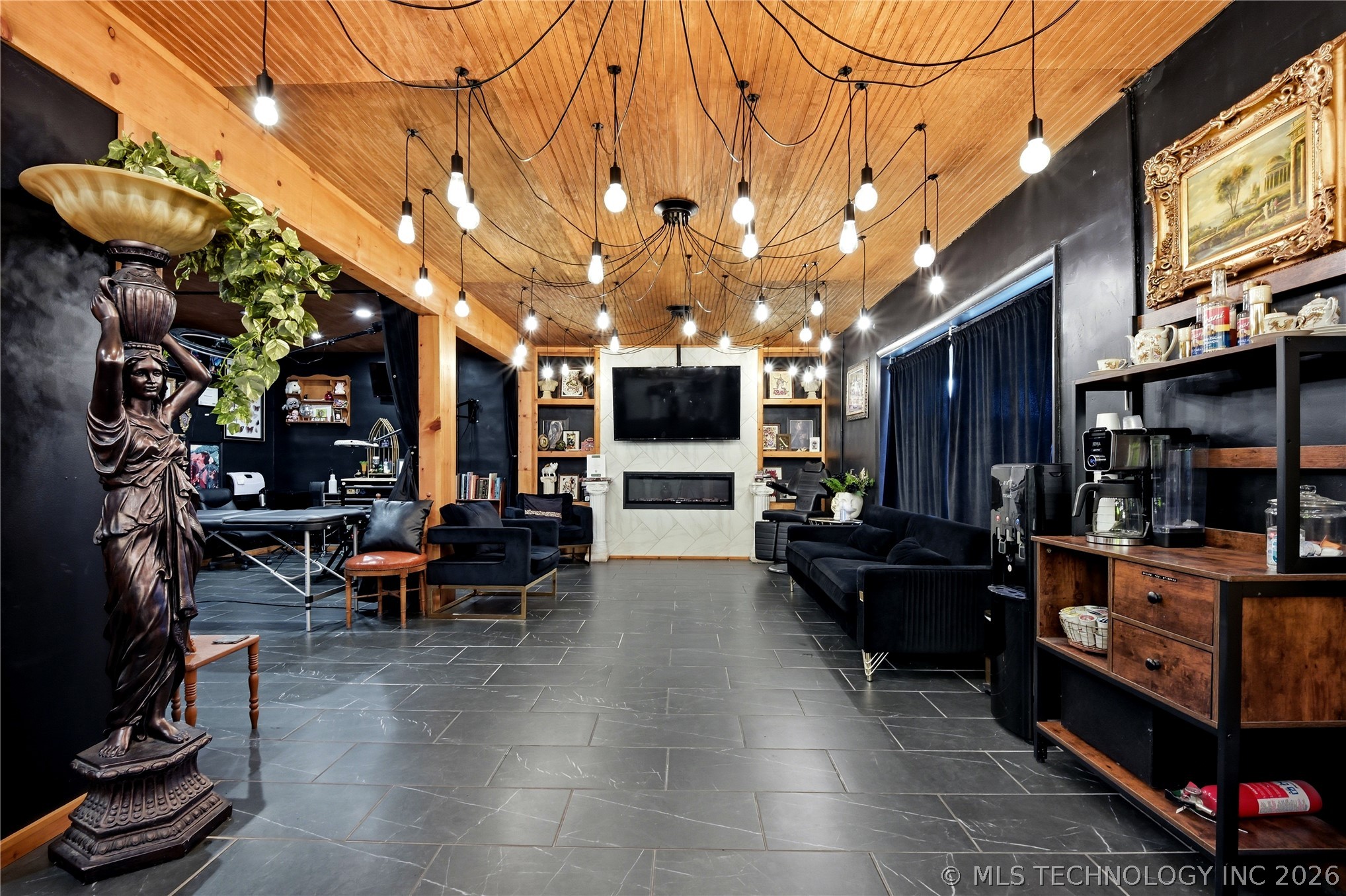 1402 S Commerce Street Ardmore OK 73401