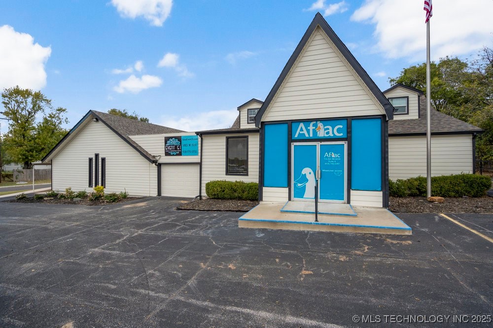 1823 W 51st Street Tulsa OK 74107