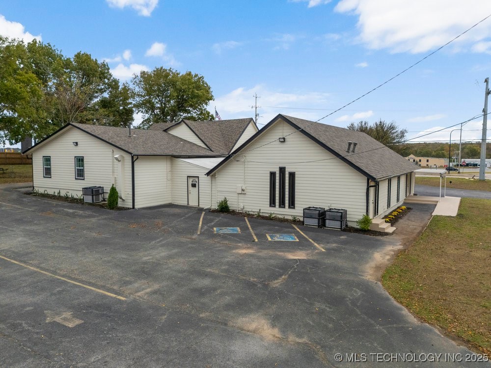 1823 W 51st Street Tulsa OK 74107