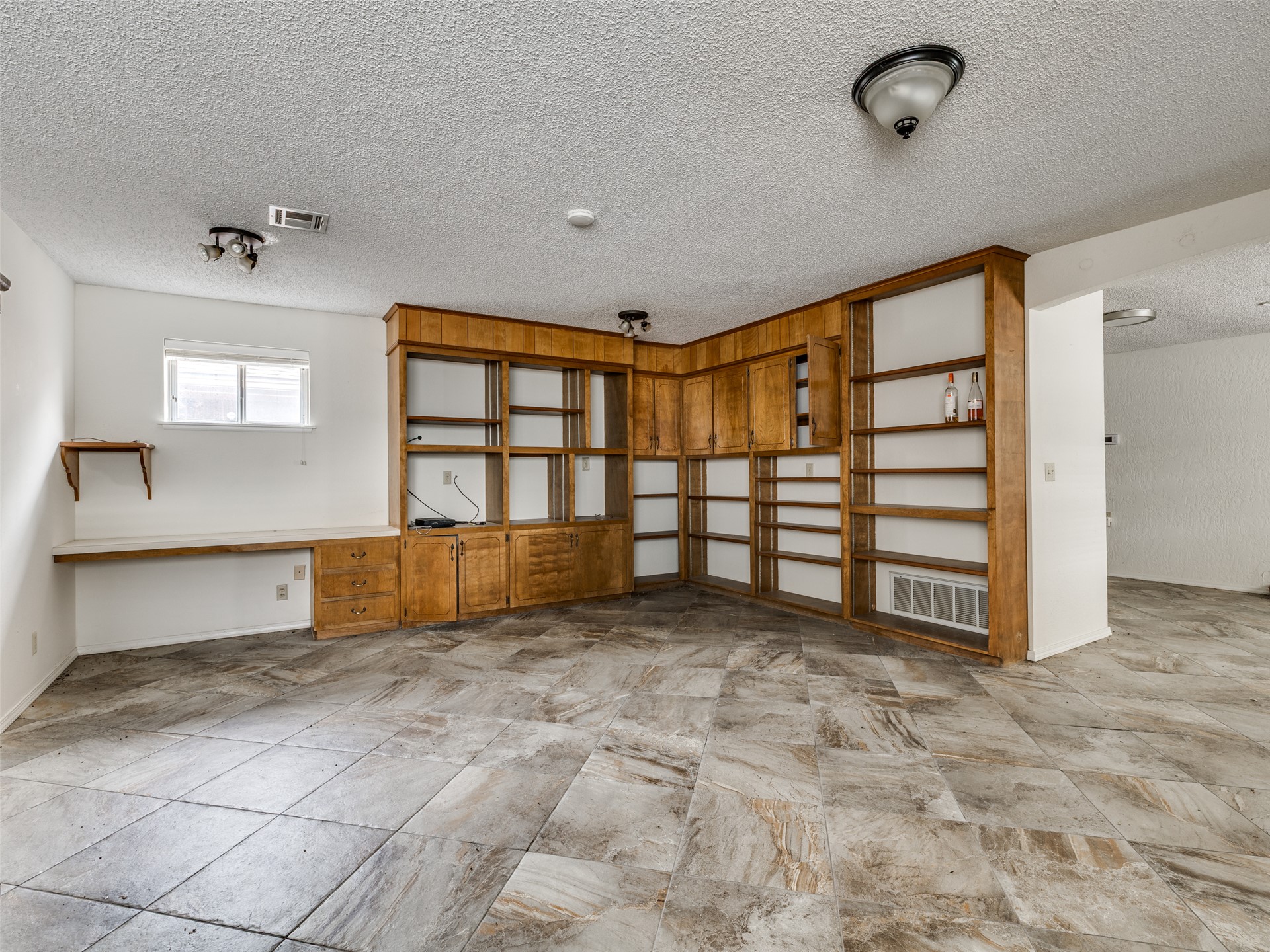 115 S Choctaw Bartlesville OK 74003
