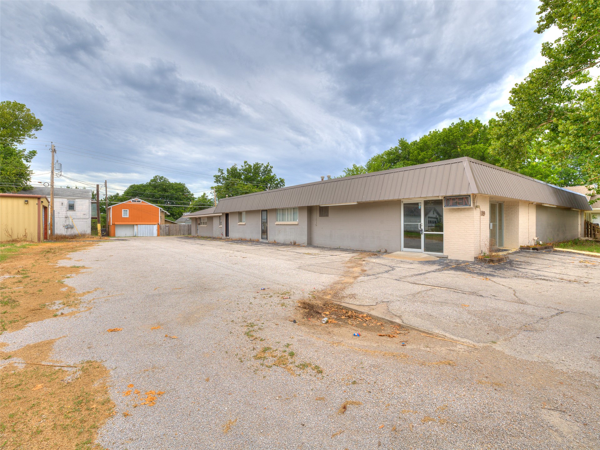 115 S Choctaw Bartlesville OK 74003