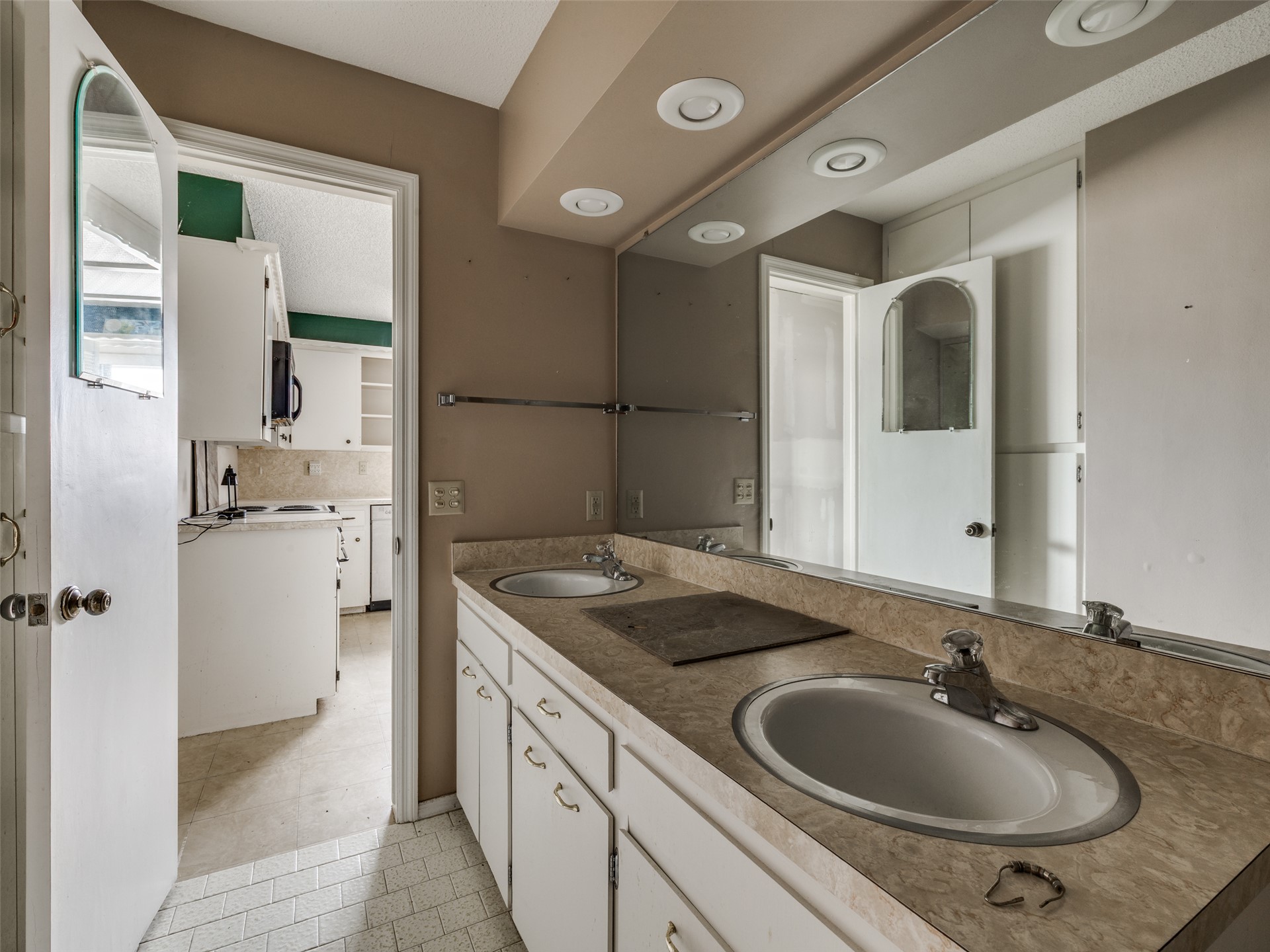 115 S Choctaw Bartlesville OK 74003