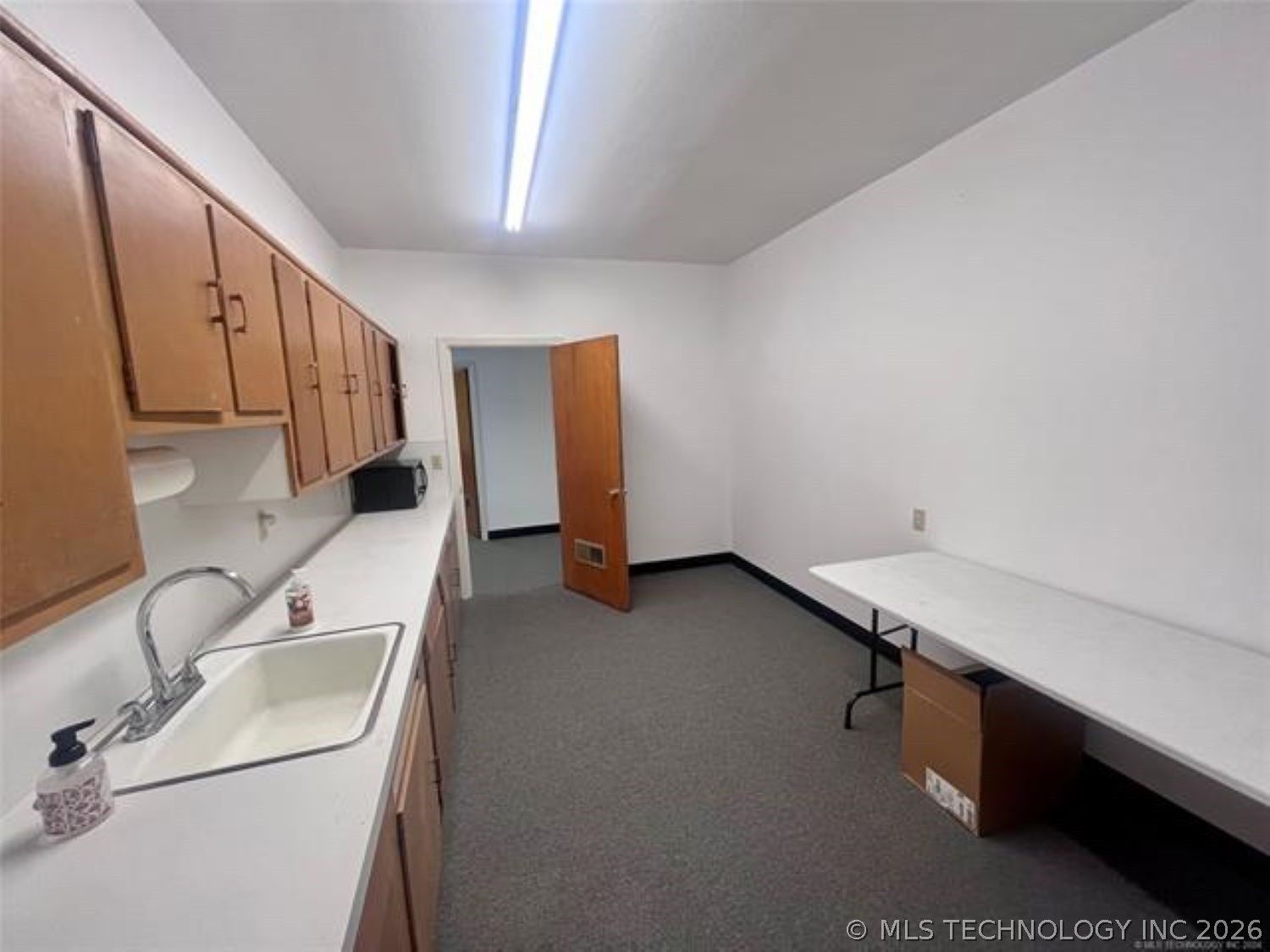 121 S 5th Street Henryetta OK 74437