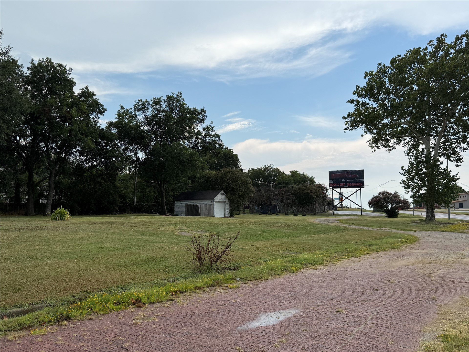 1408 W Broadway Street Ardmore OK 73401