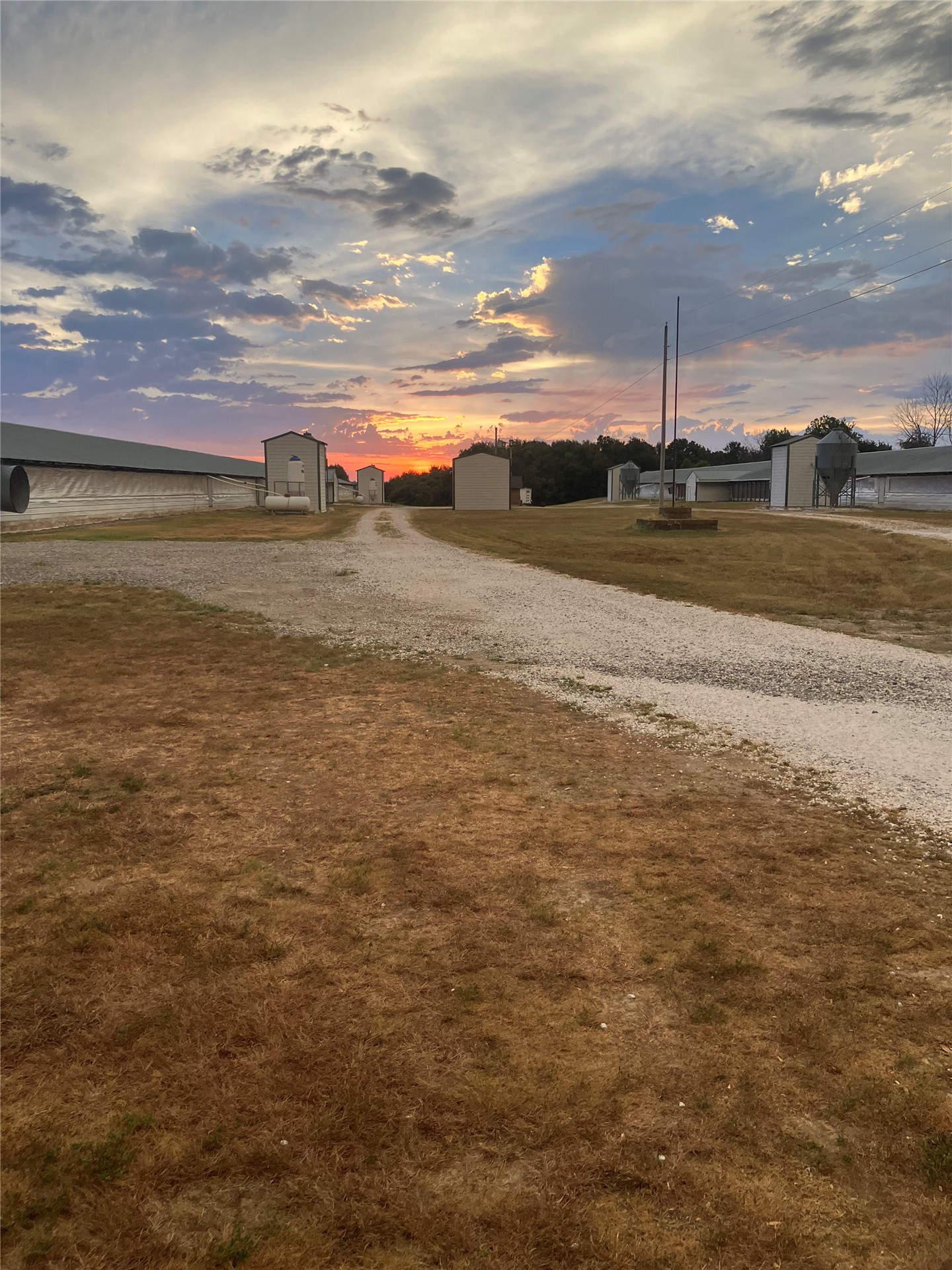 471683 610 Road Watts OK 74964