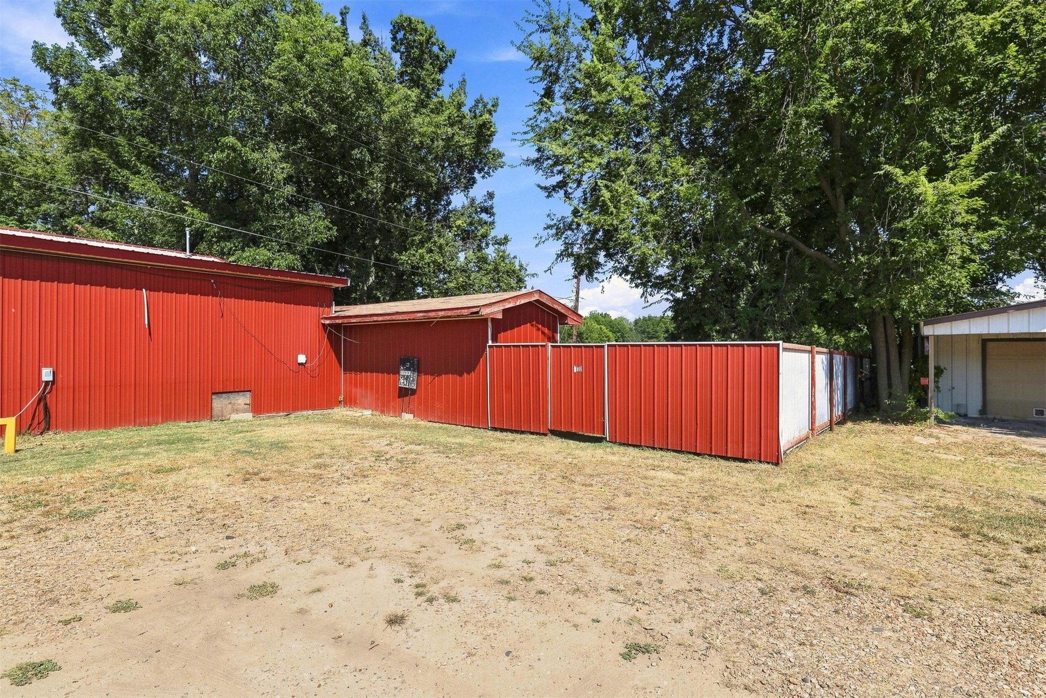 117 S Franklin Colbert OK 74733