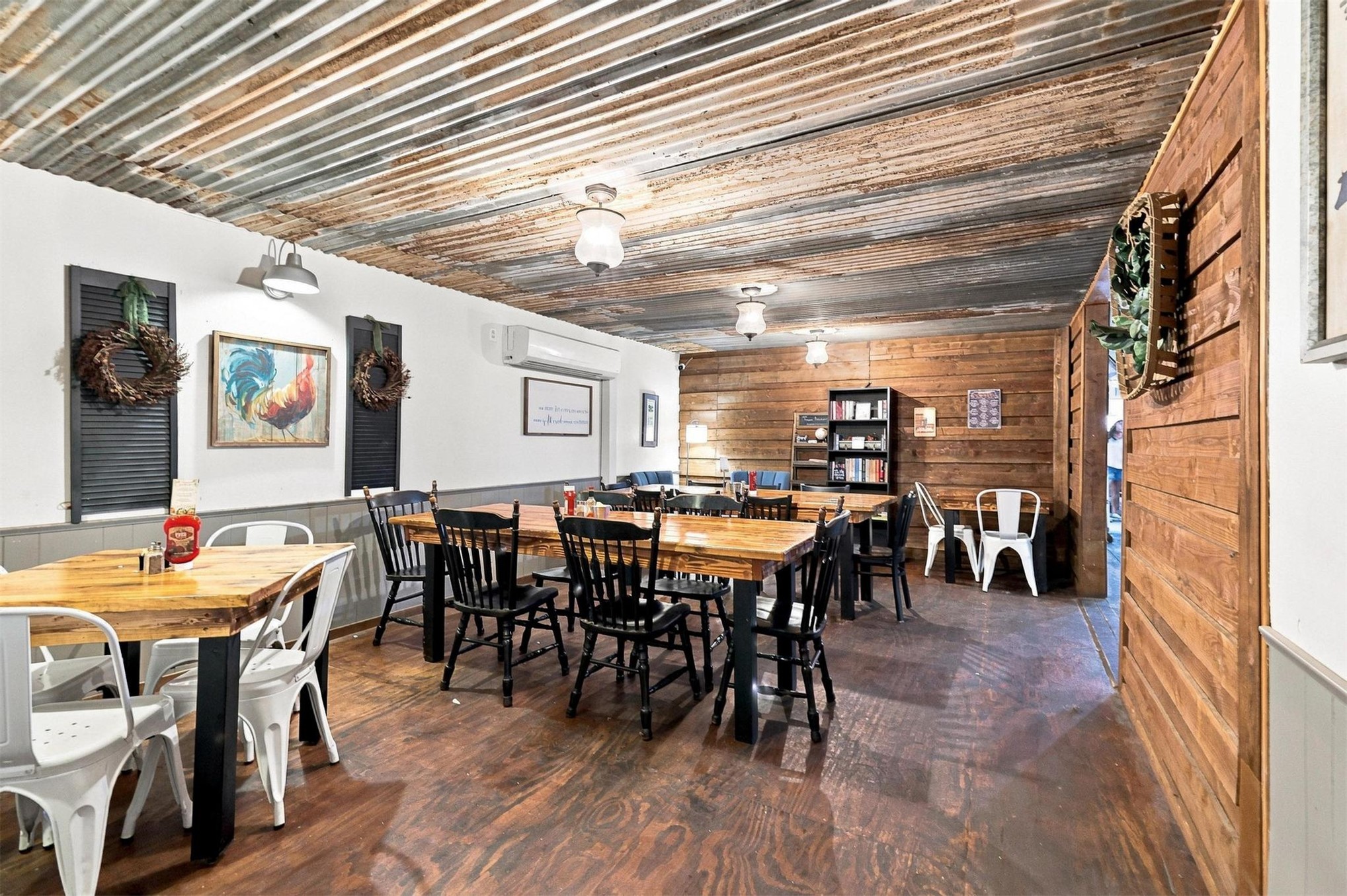 117 S Franklin Colbert OK 74733