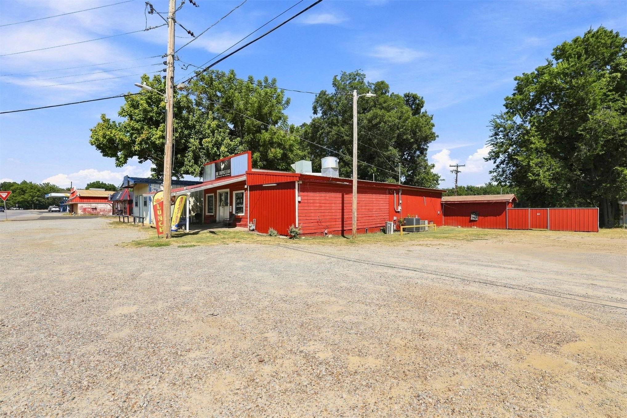 117 S Franklin Colbert OK 74733