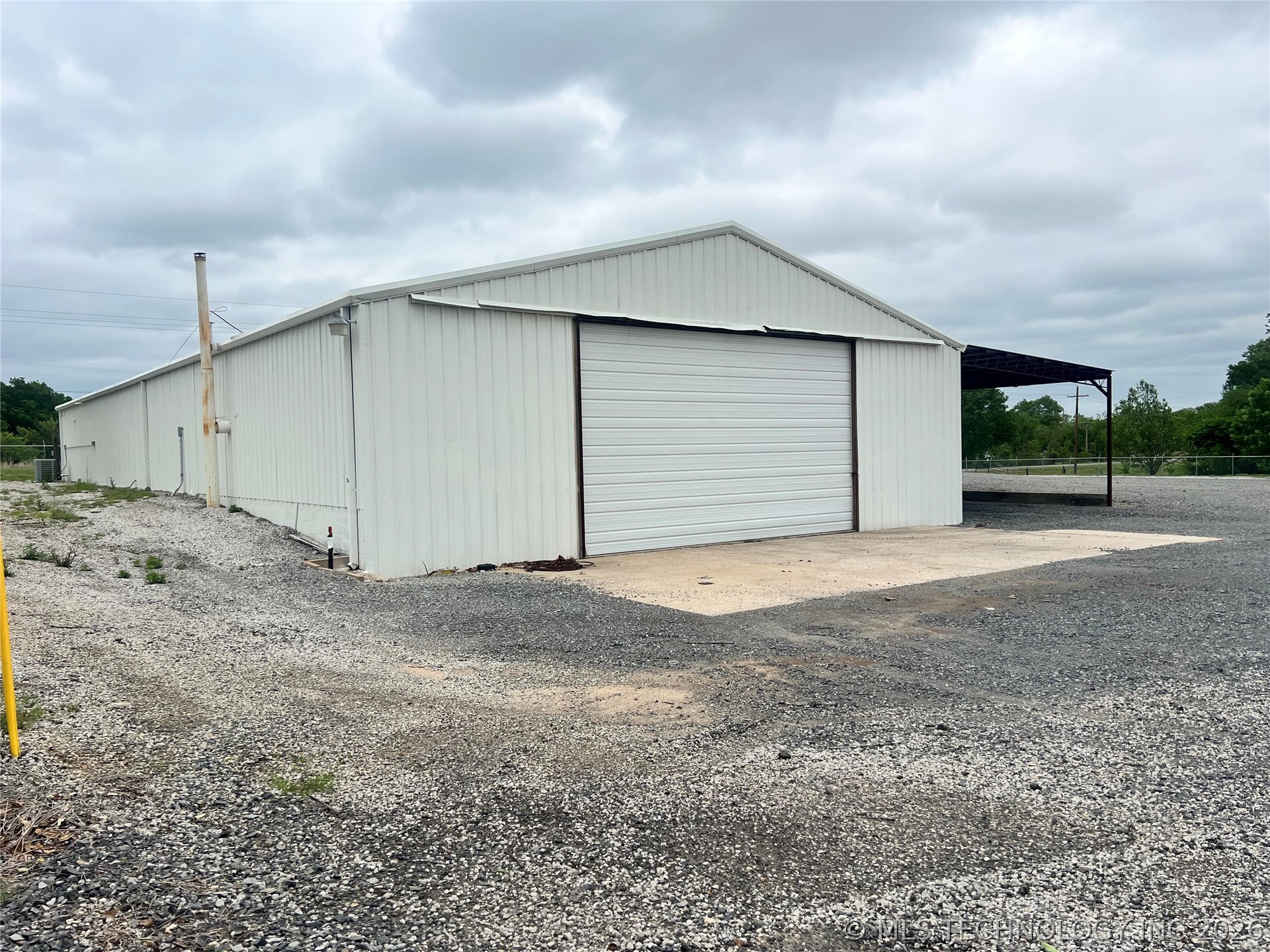 3637 State Highway 51b Highway Porter OK 74454