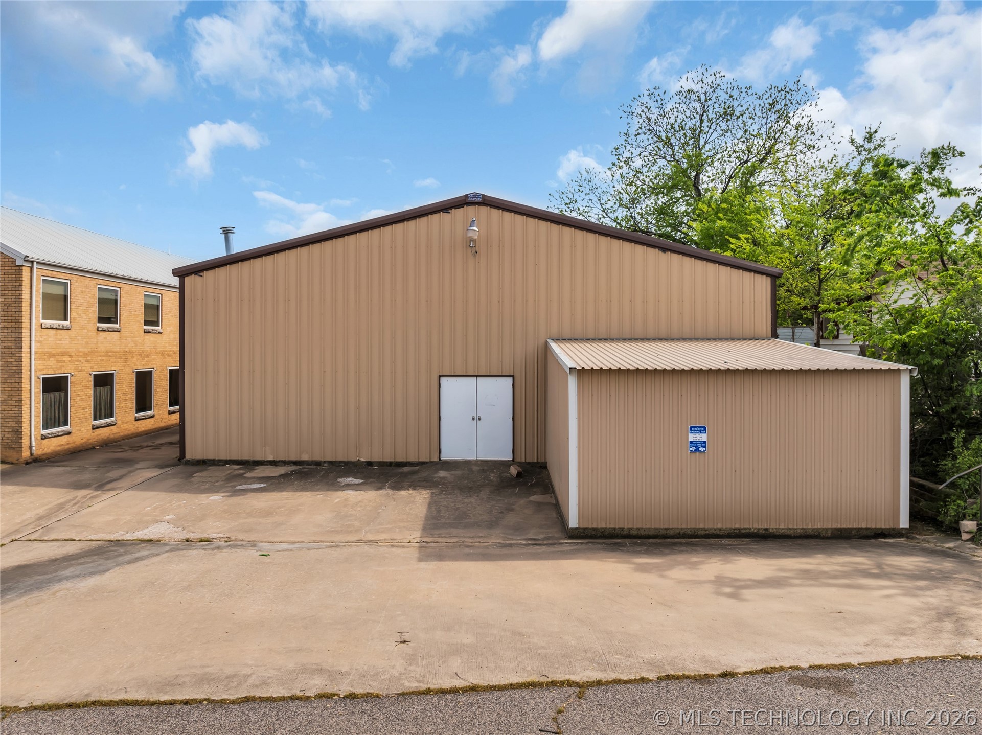 727 4th Street Healdton OK 73438