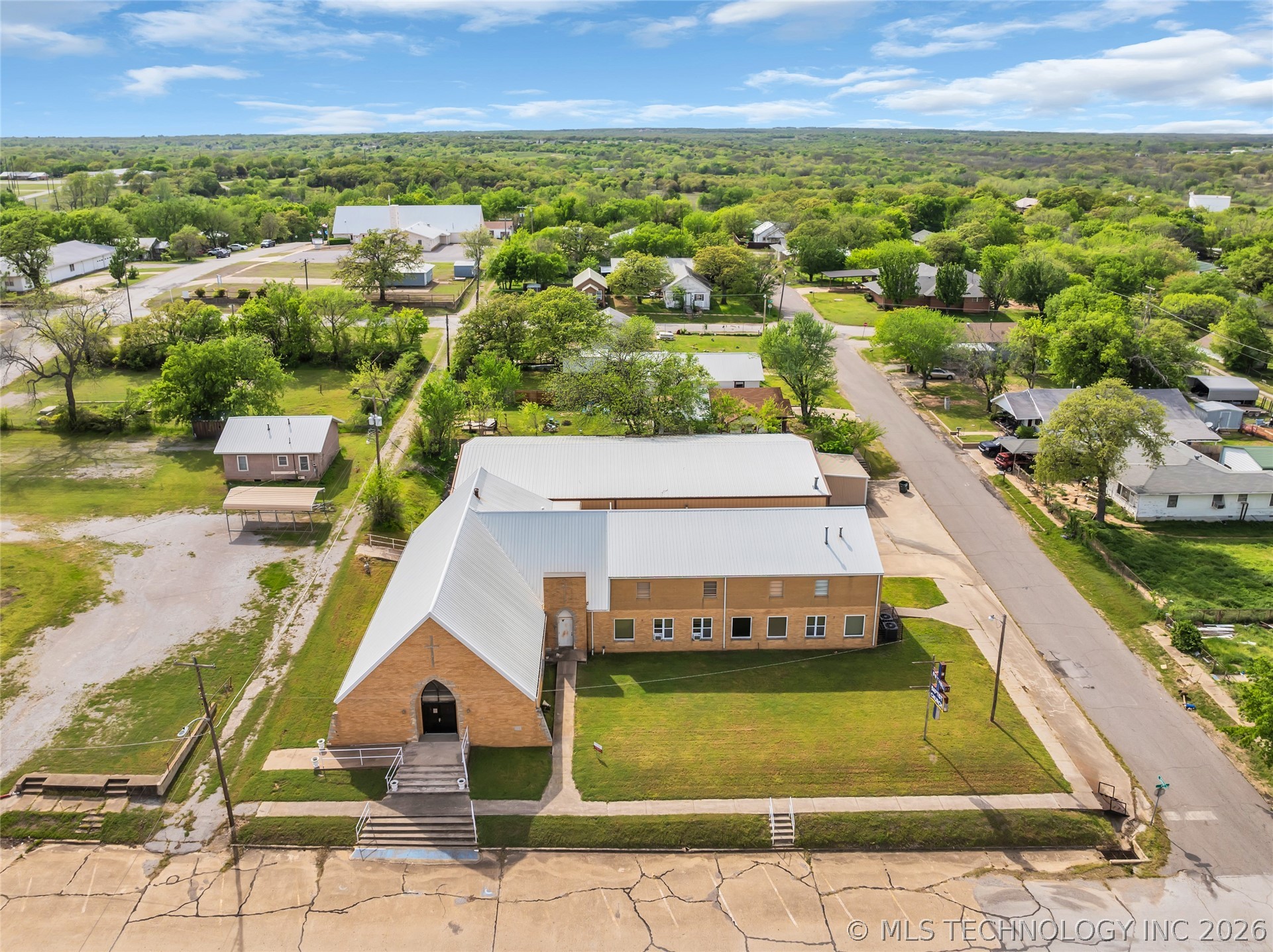727 4th Street Healdton OK 73438