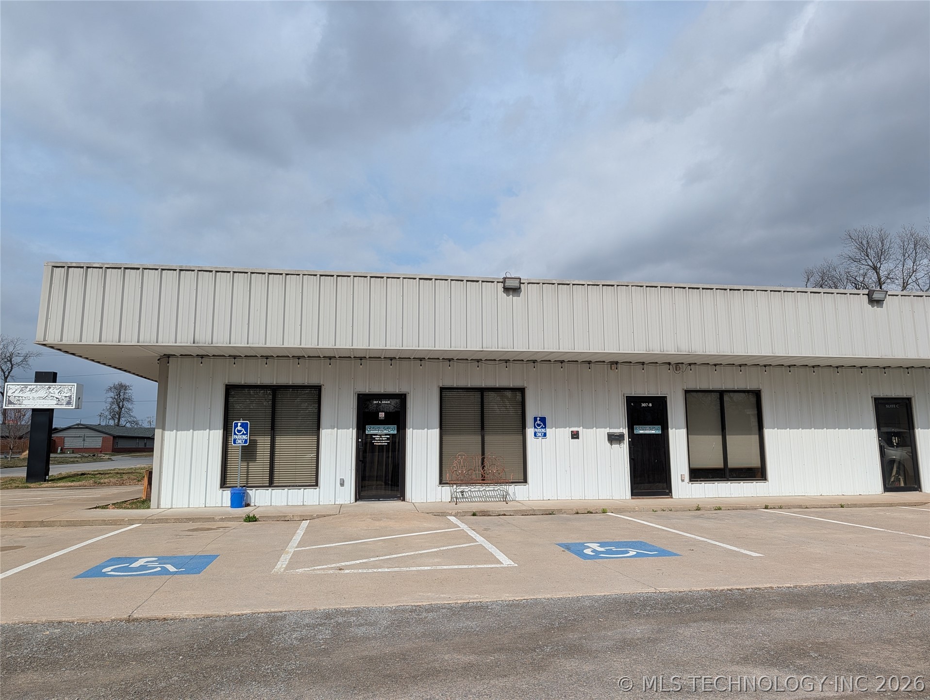 307 S Adair Street Pryor OK 74361