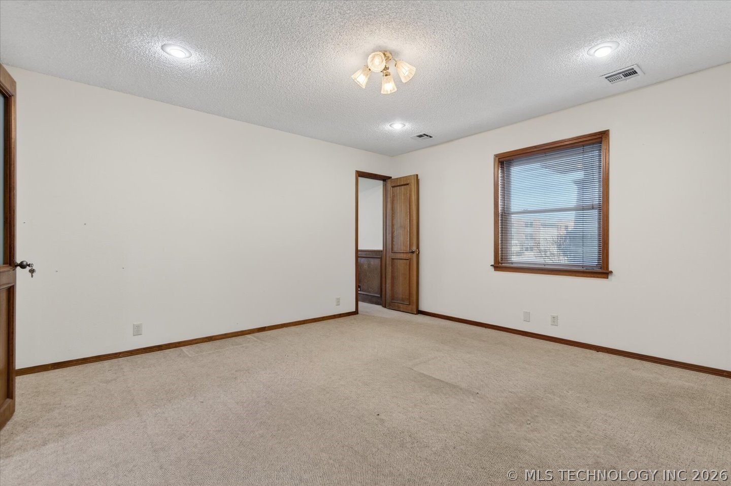 510 SE Cherokee Avenue Bartlesville OK 74003