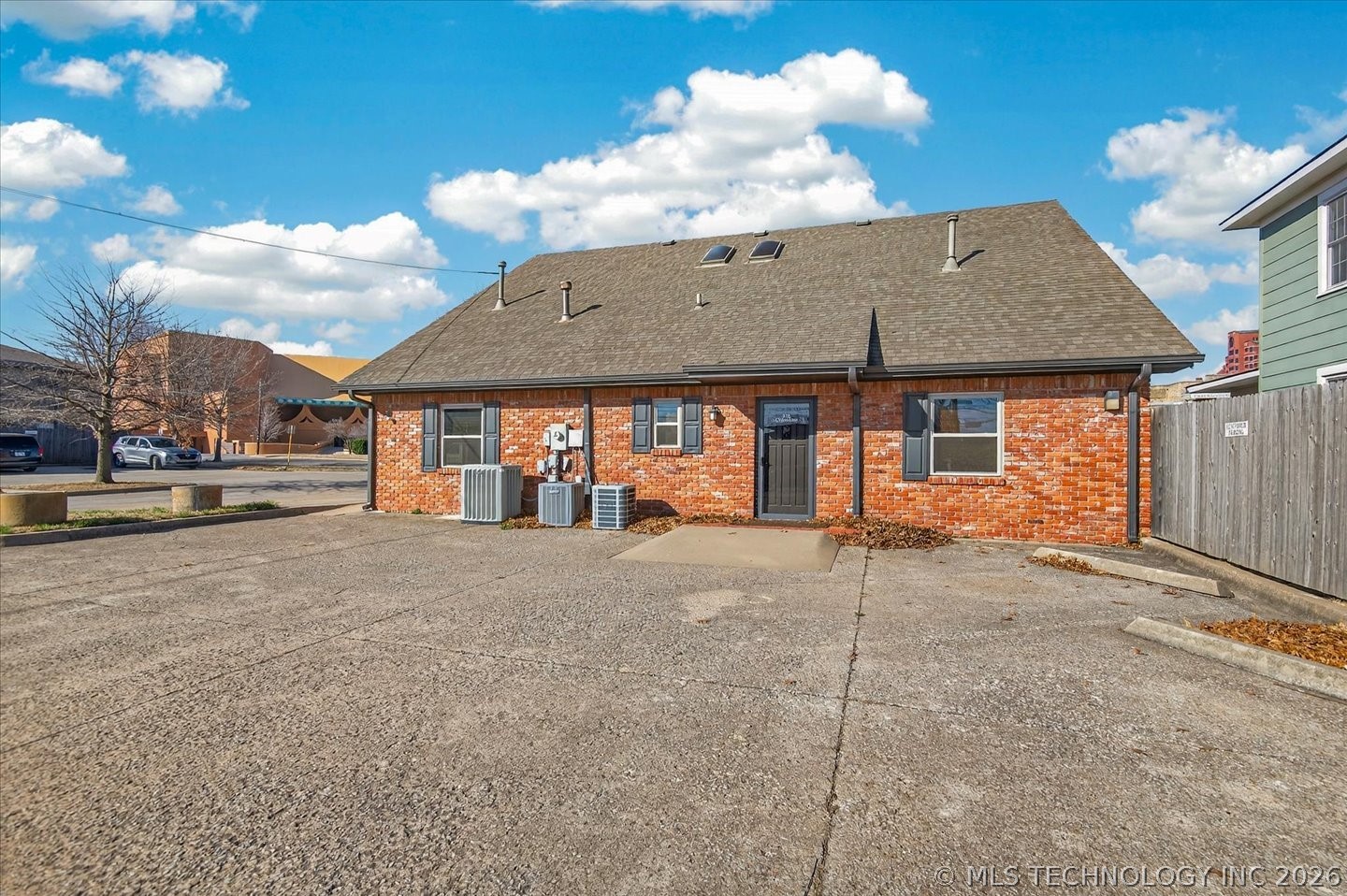 510 SE Cherokee Avenue Bartlesville OK 74003