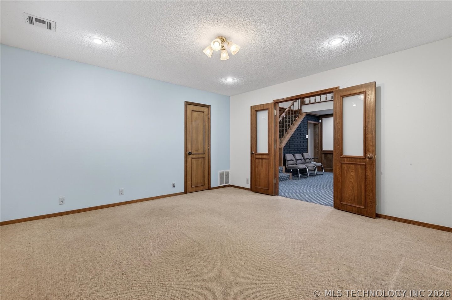 510 SE Cherokee Avenue Bartlesville OK 74003