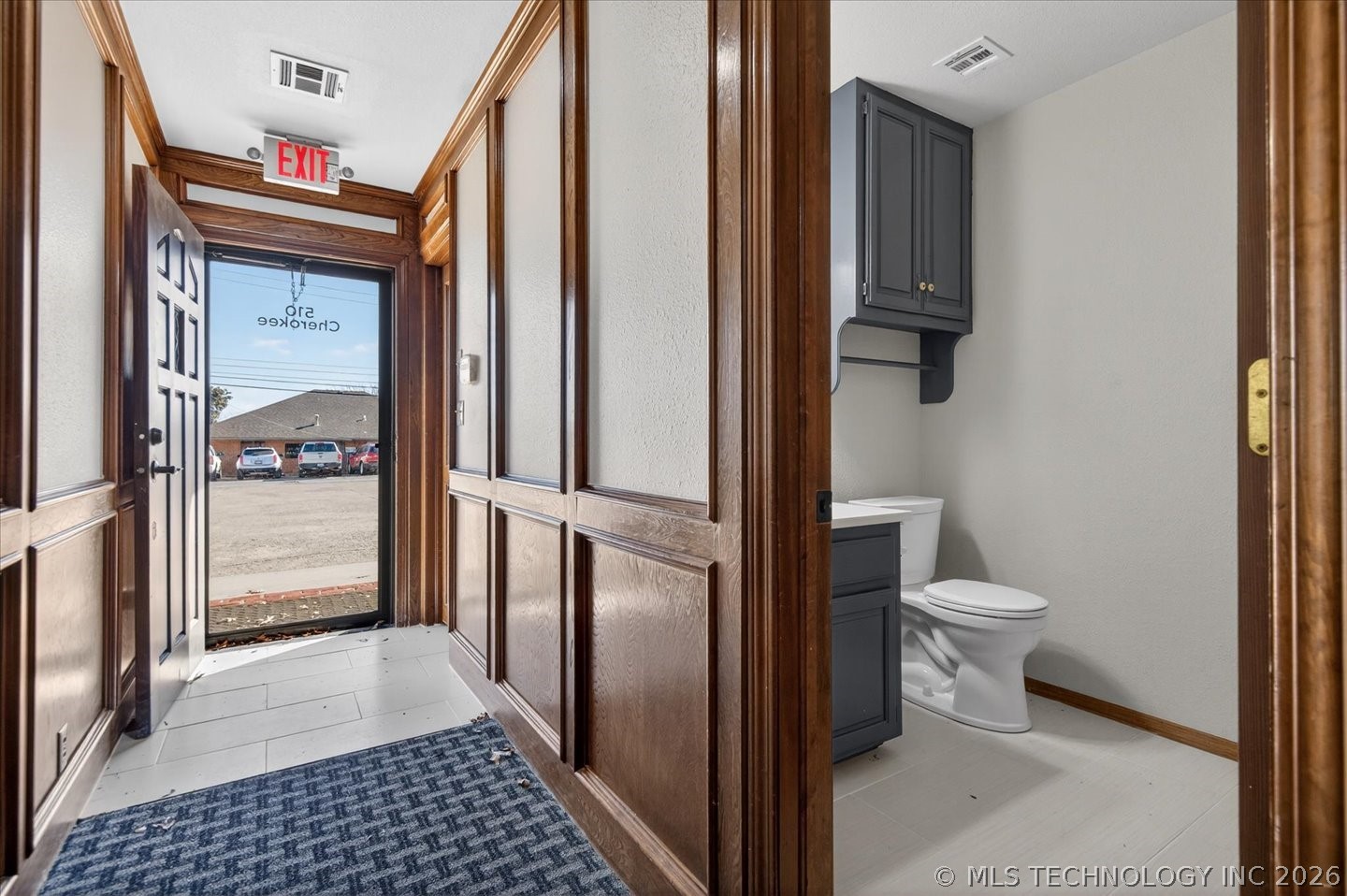 510 SE Cherokee Avenue Bartlesville OK 74003