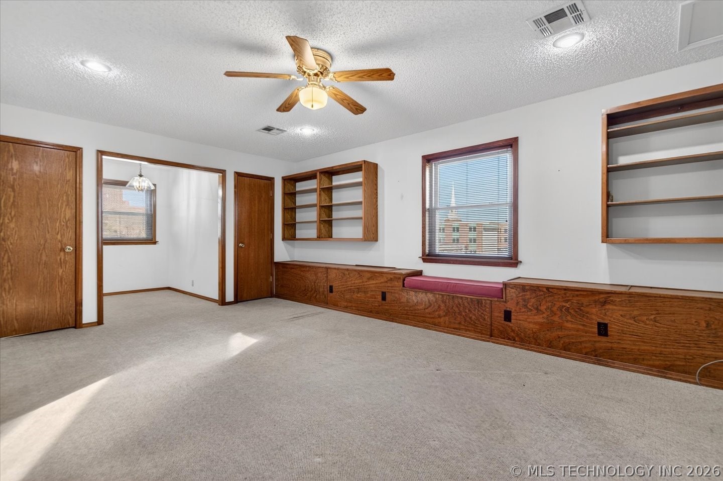 510 SE Cherokee Avenue Bartlesville OK 74003