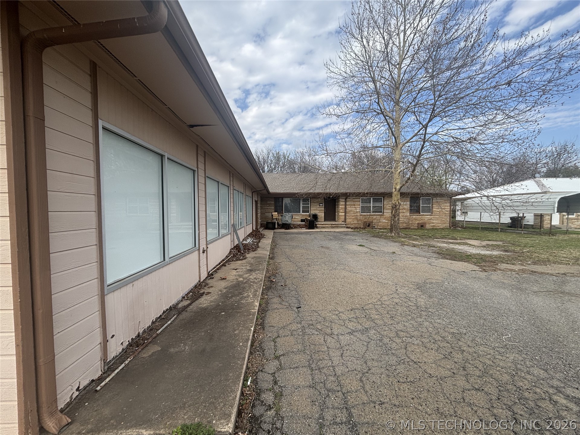 418 W Rogers Boulevard Skiatook OK 74070