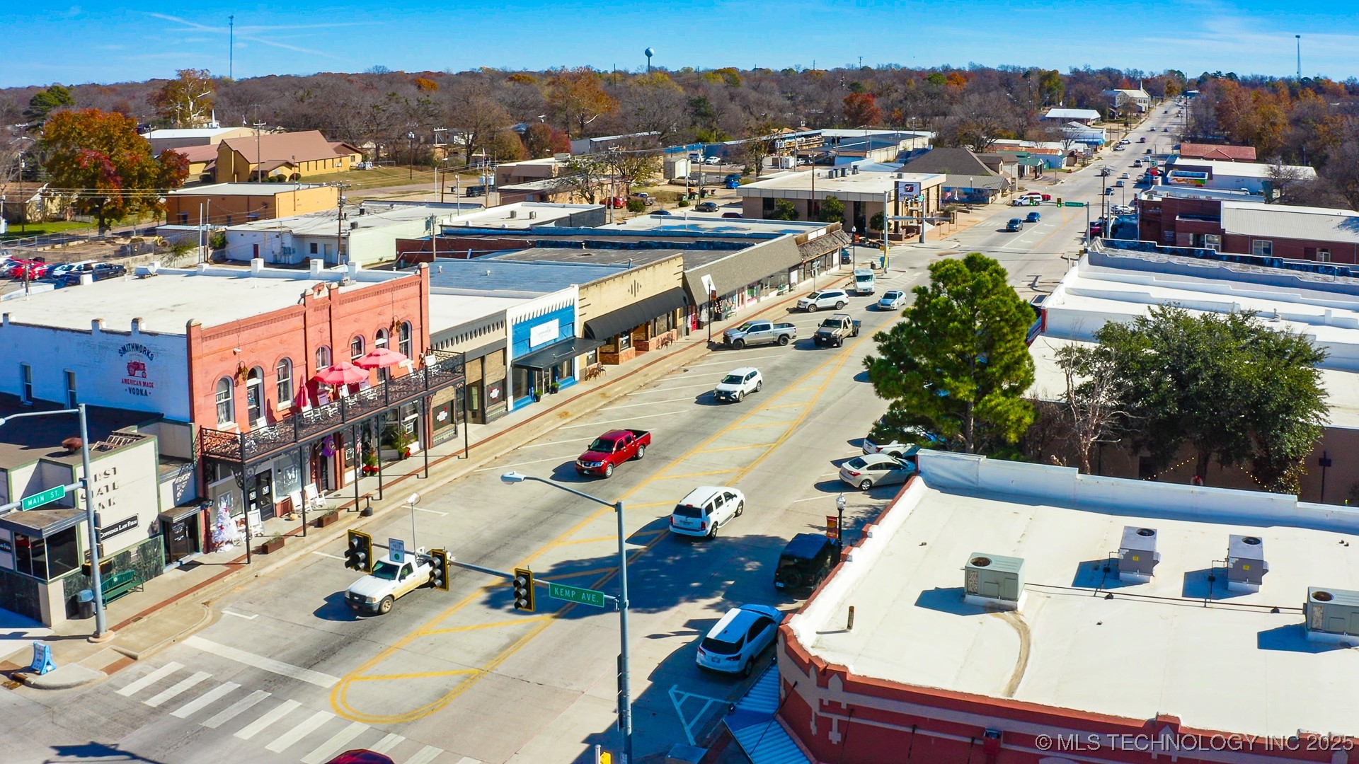 221 W Main Tishomingo OK 73460