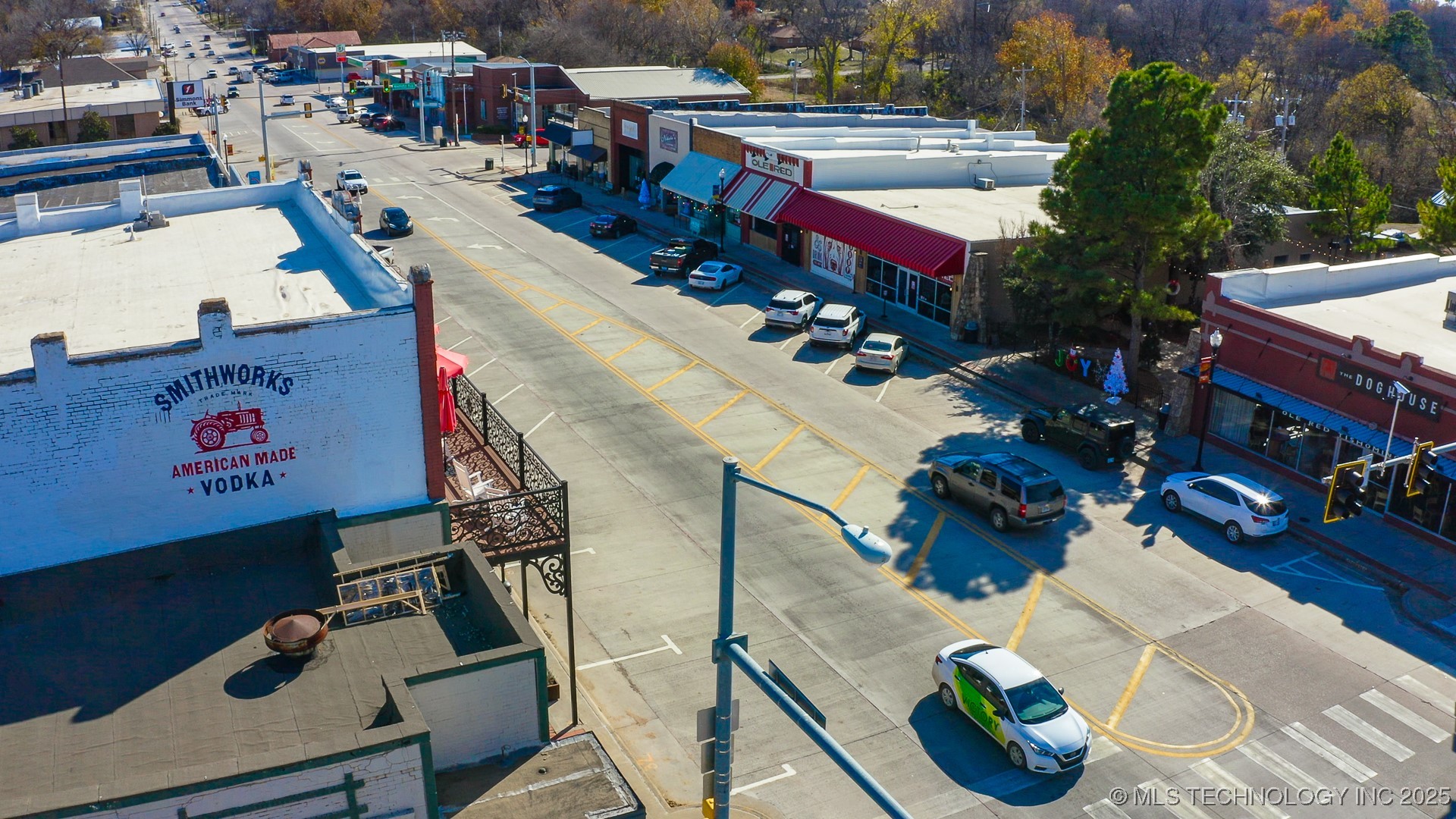 221 W Main Tishomingo OK 73460