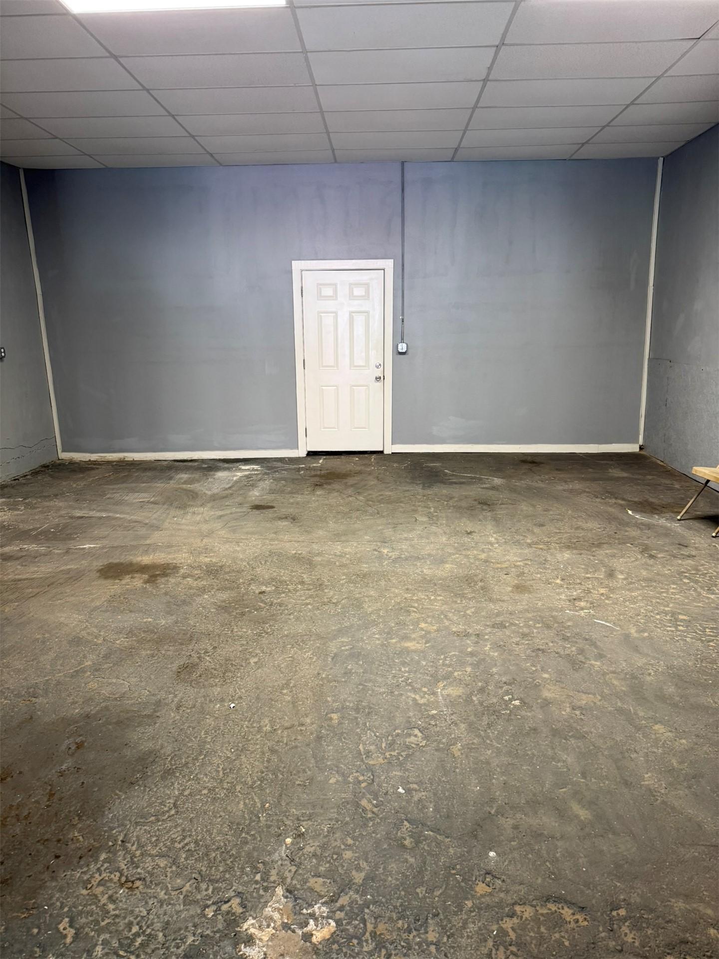 1313 Commercial Avenue Mounds OK 74047