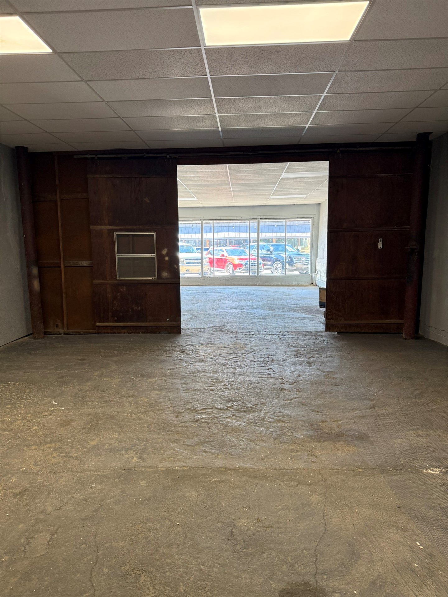 1313 Commercial Avenue Mounds OK 74047