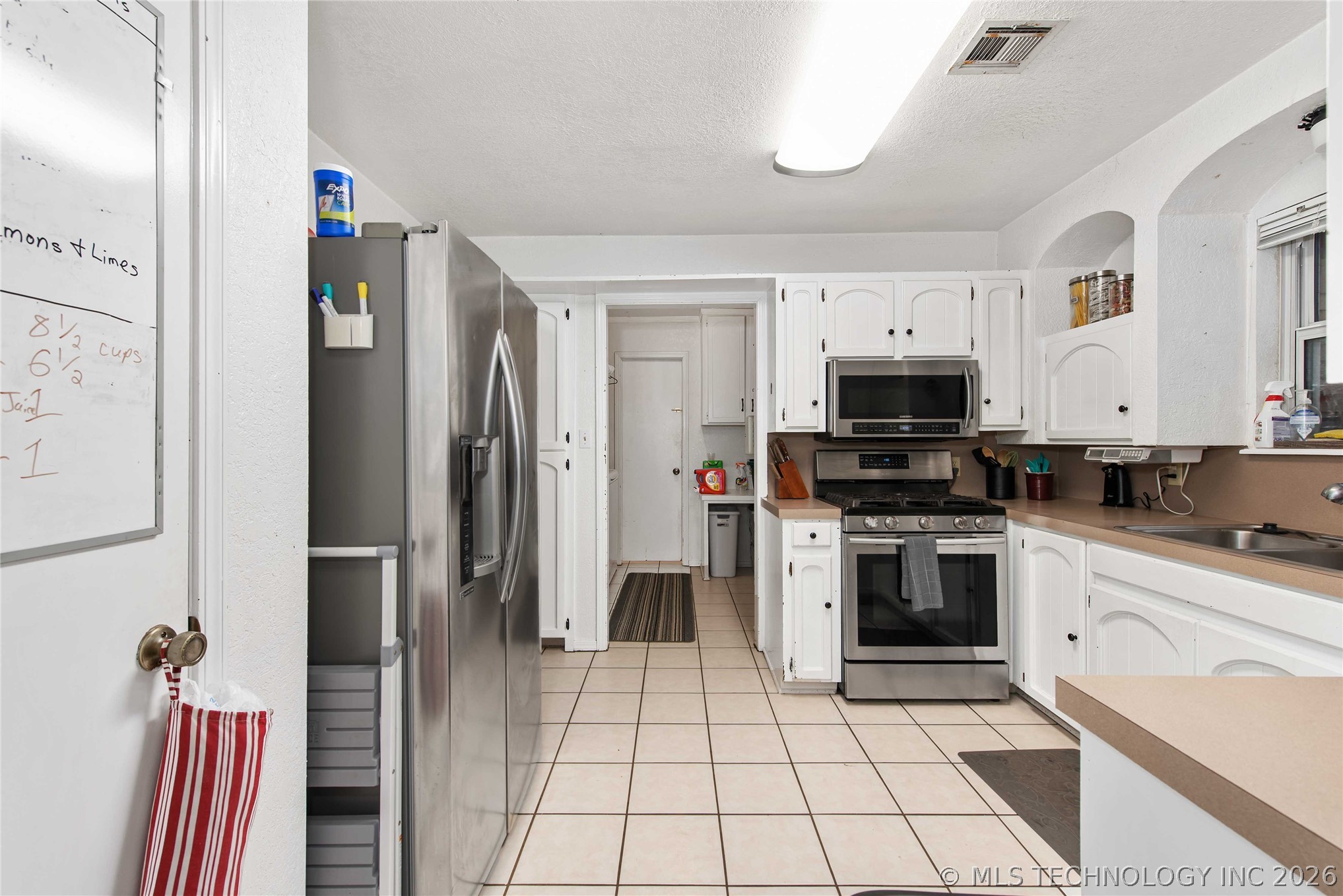 28231 E 750 Road Wagoner OK 74467