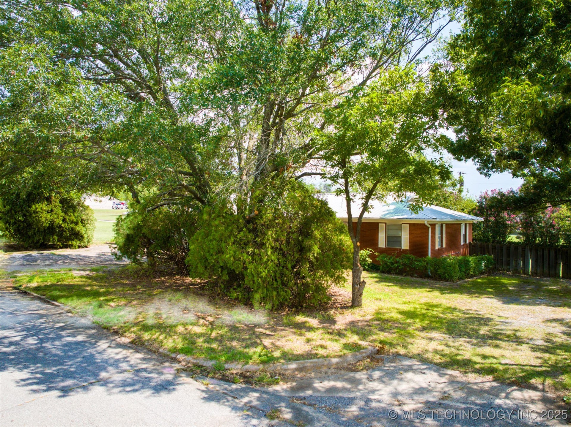 1700 Virginia Avenue Atoka OK 74525