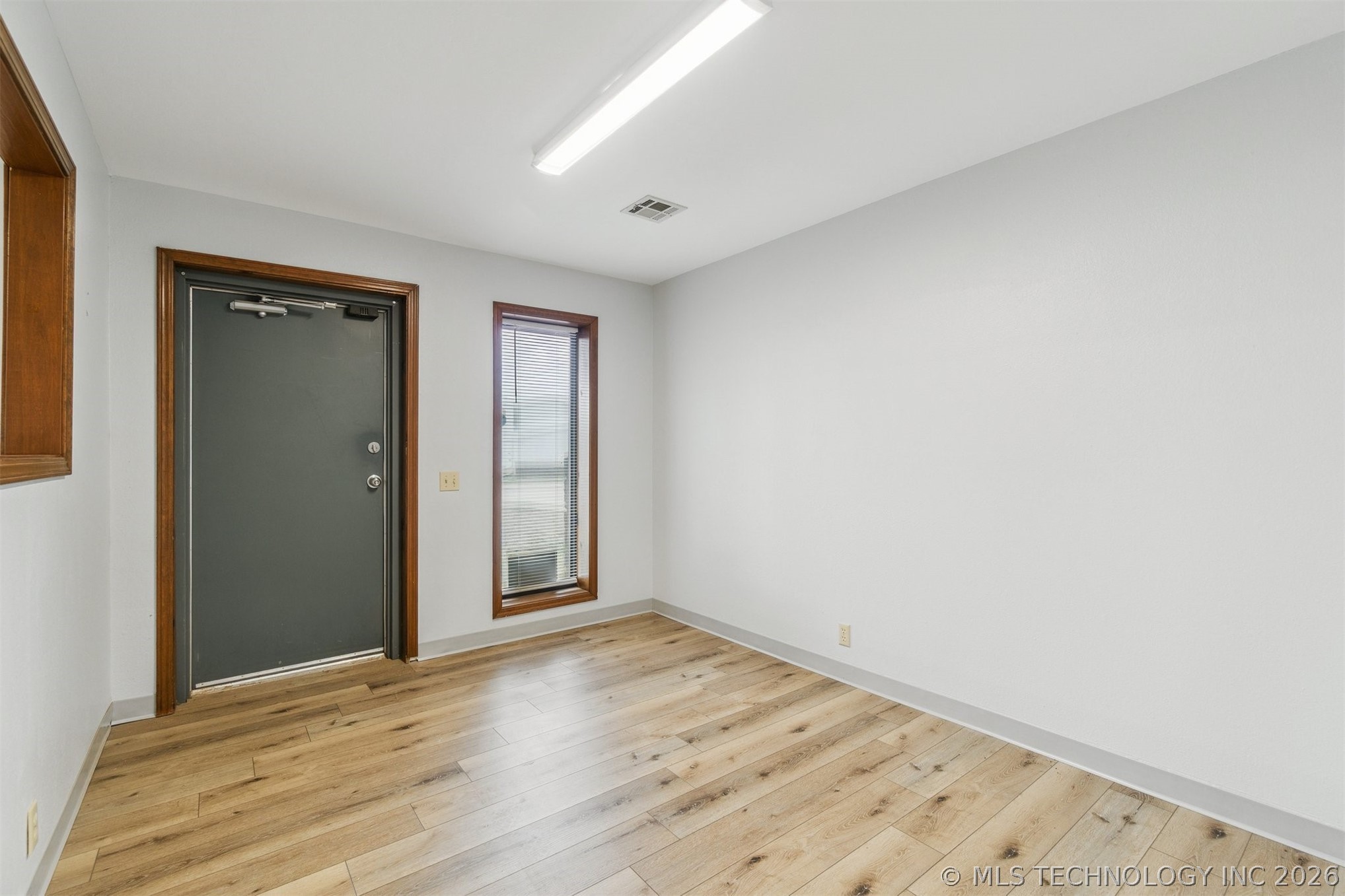 1236 E Main Street Cushing OK 74023