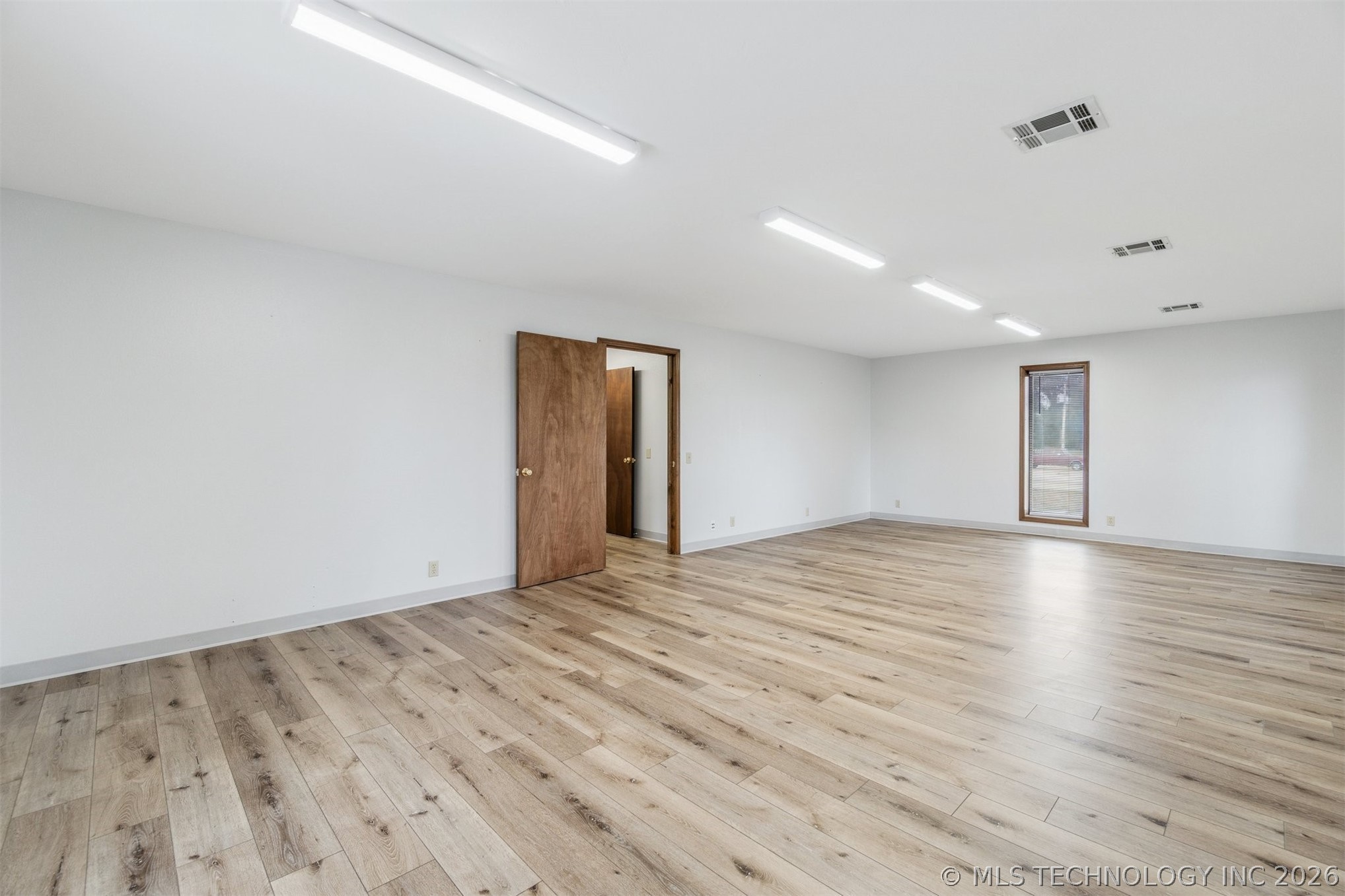 1236 E Main Street Cushing OK 74023