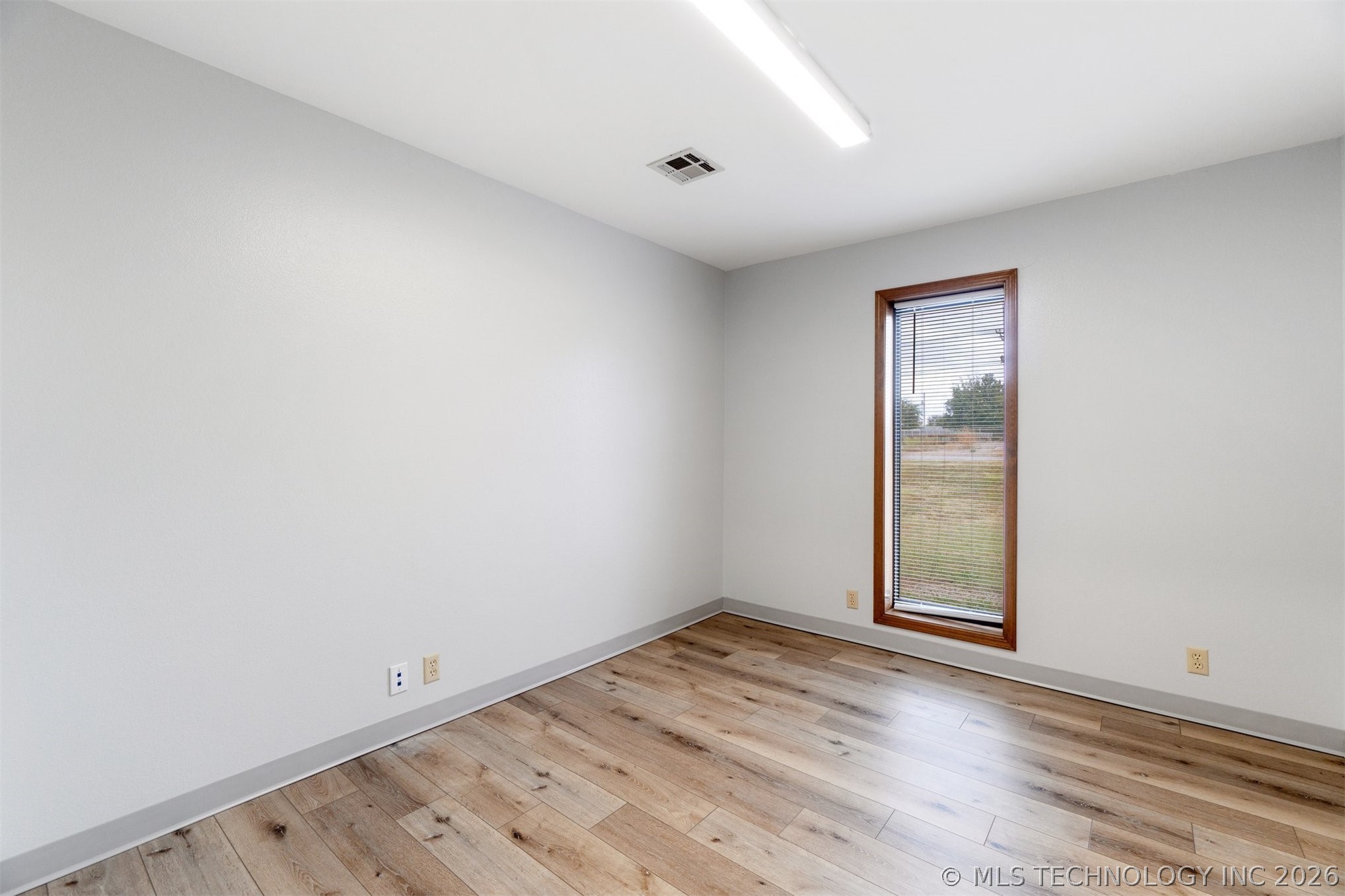 1236 E Main Street Cushing OK 74023