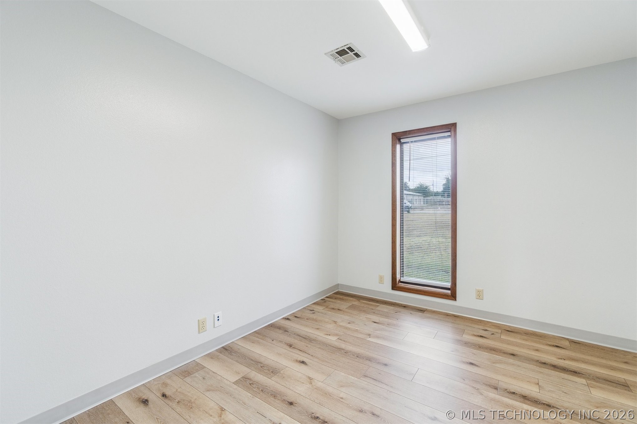 1236 E Main Street Cushing OK 74023