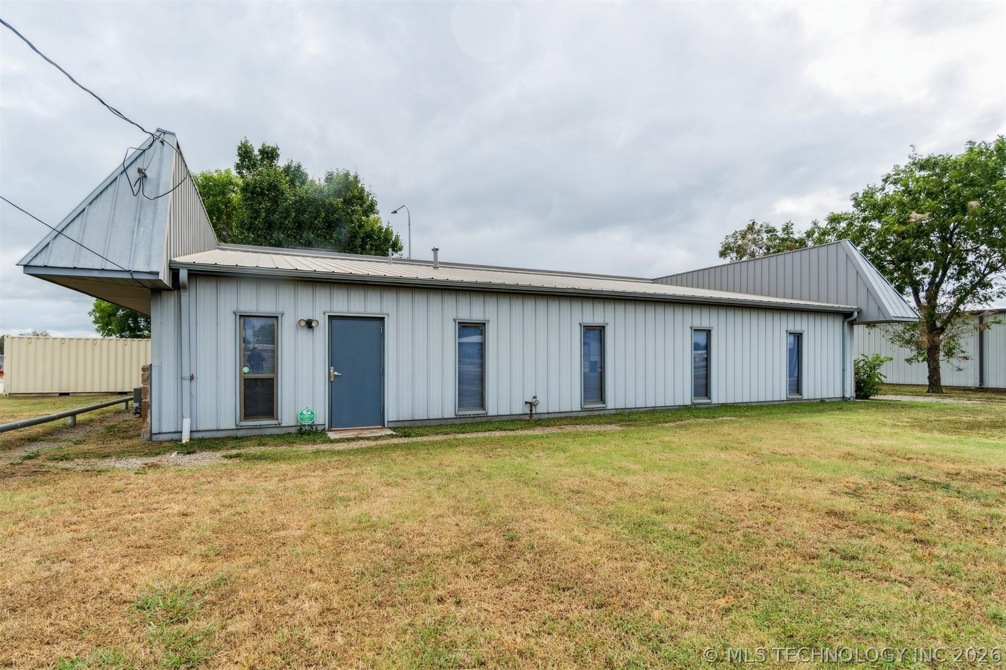 1236 E Main Street Cushing OK 74023