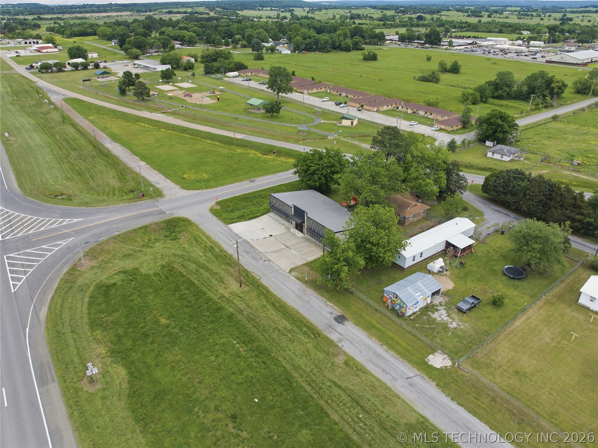 1213 Culwell Warner OK 74469