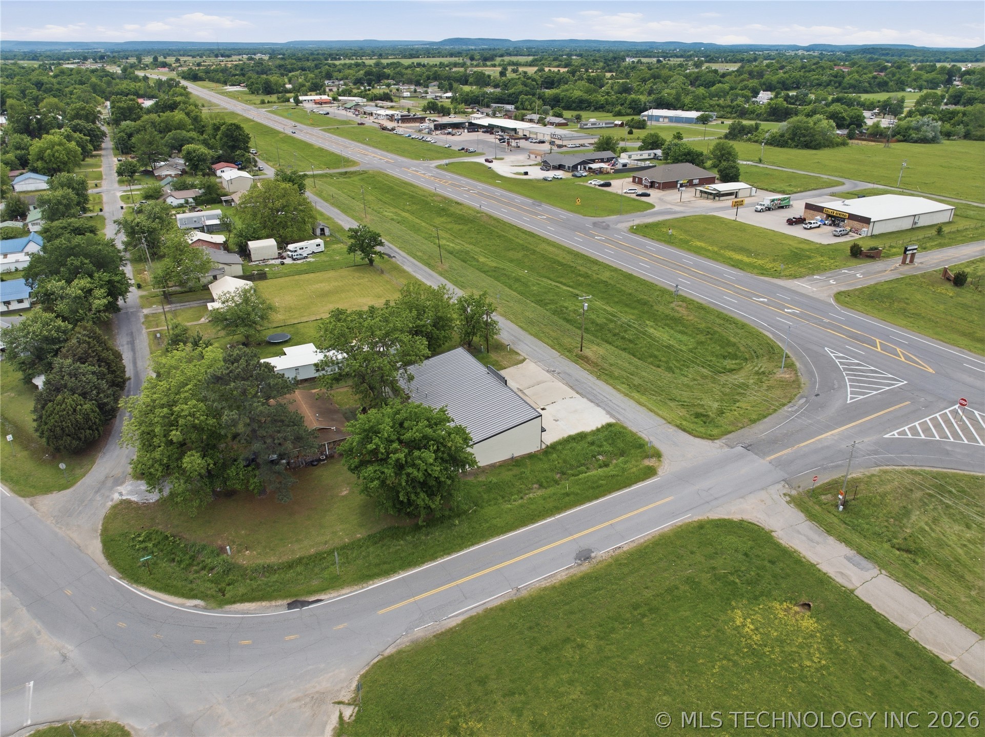1213 Culwell Warner OK 74469