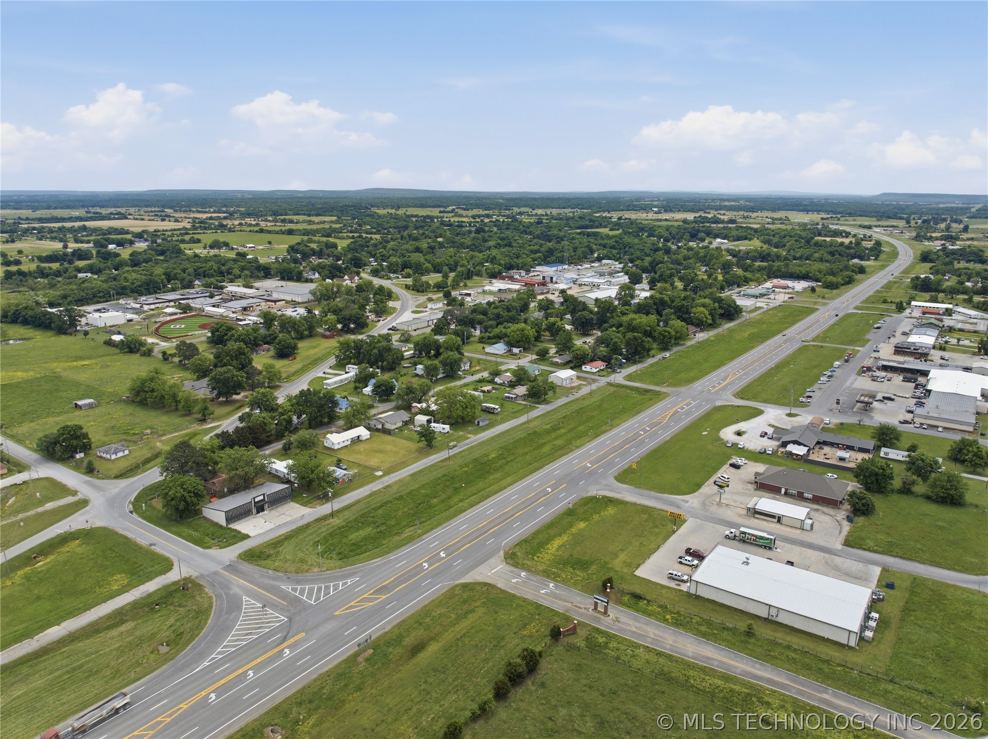 1213 Culwell Warner OK 74469