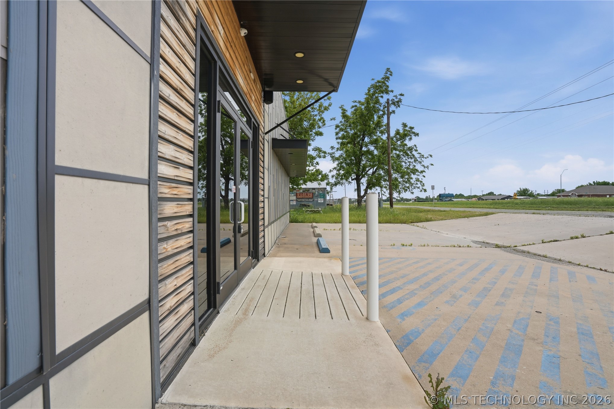 1213 Culwell Warner OK 74469